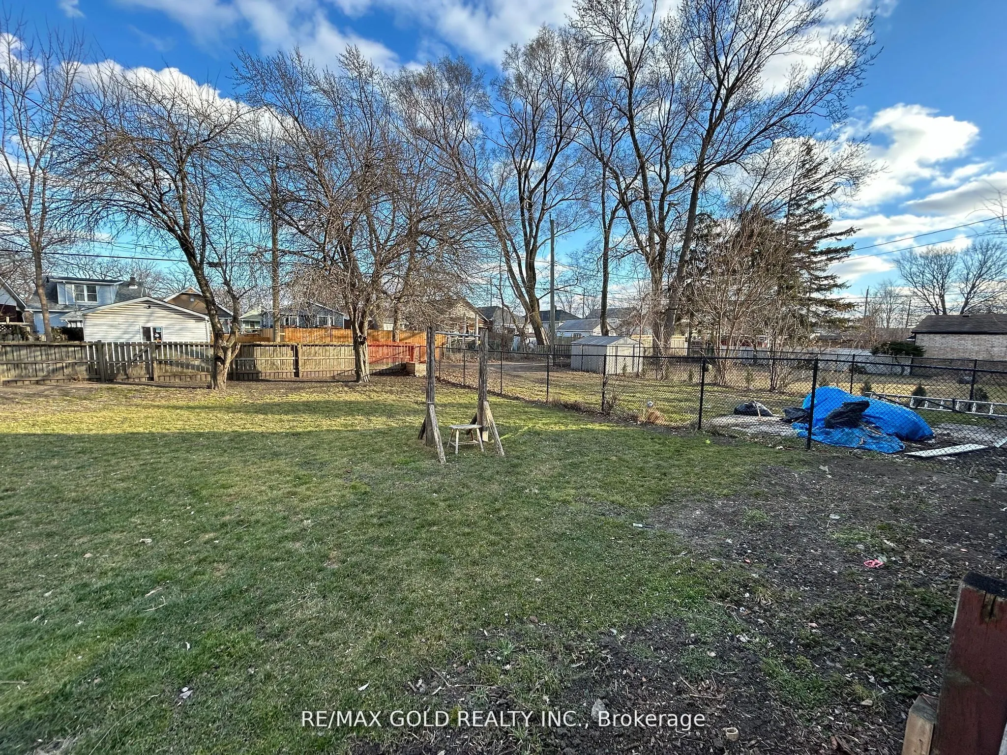 3553 King Street