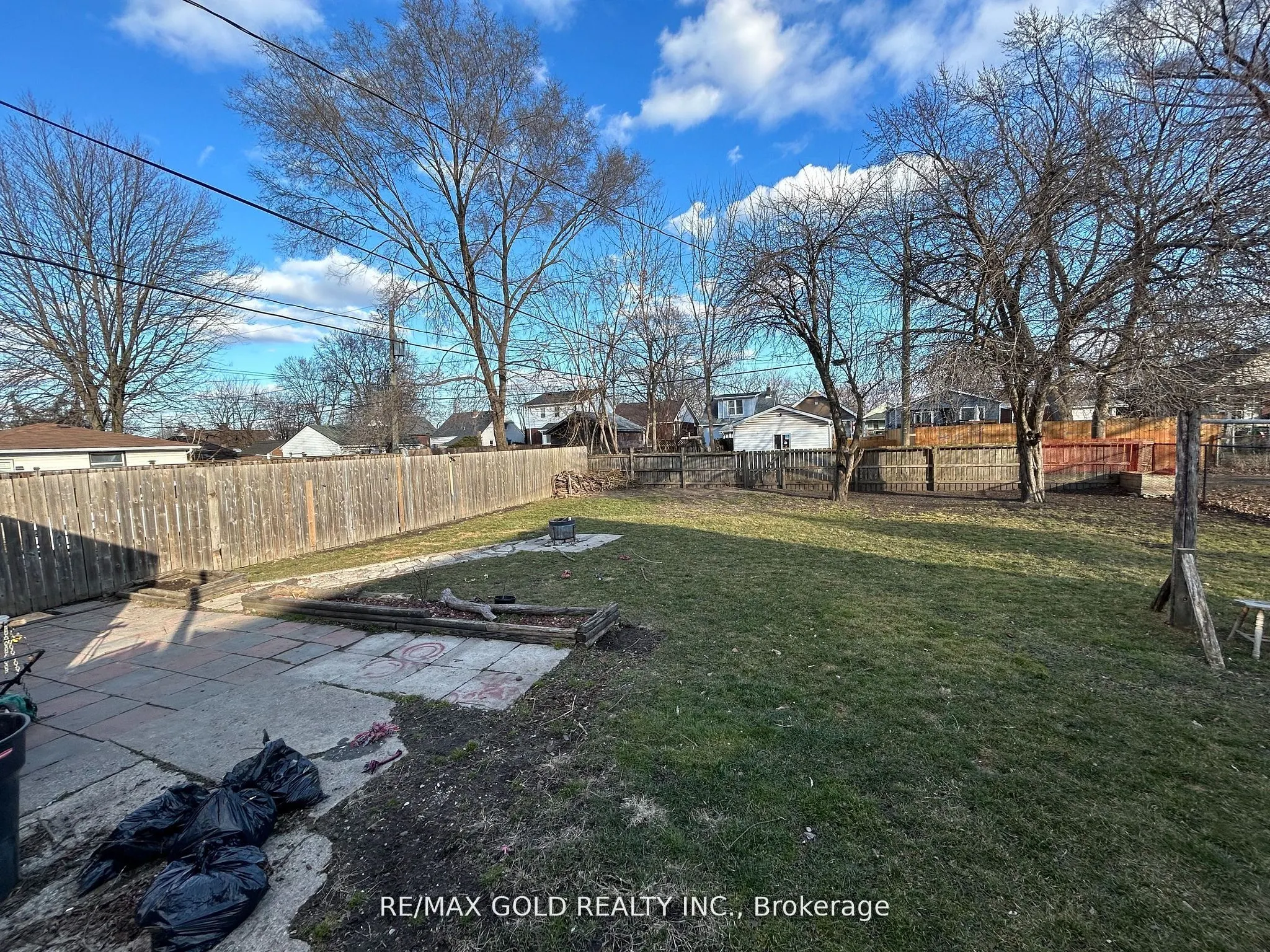 3553 King Street