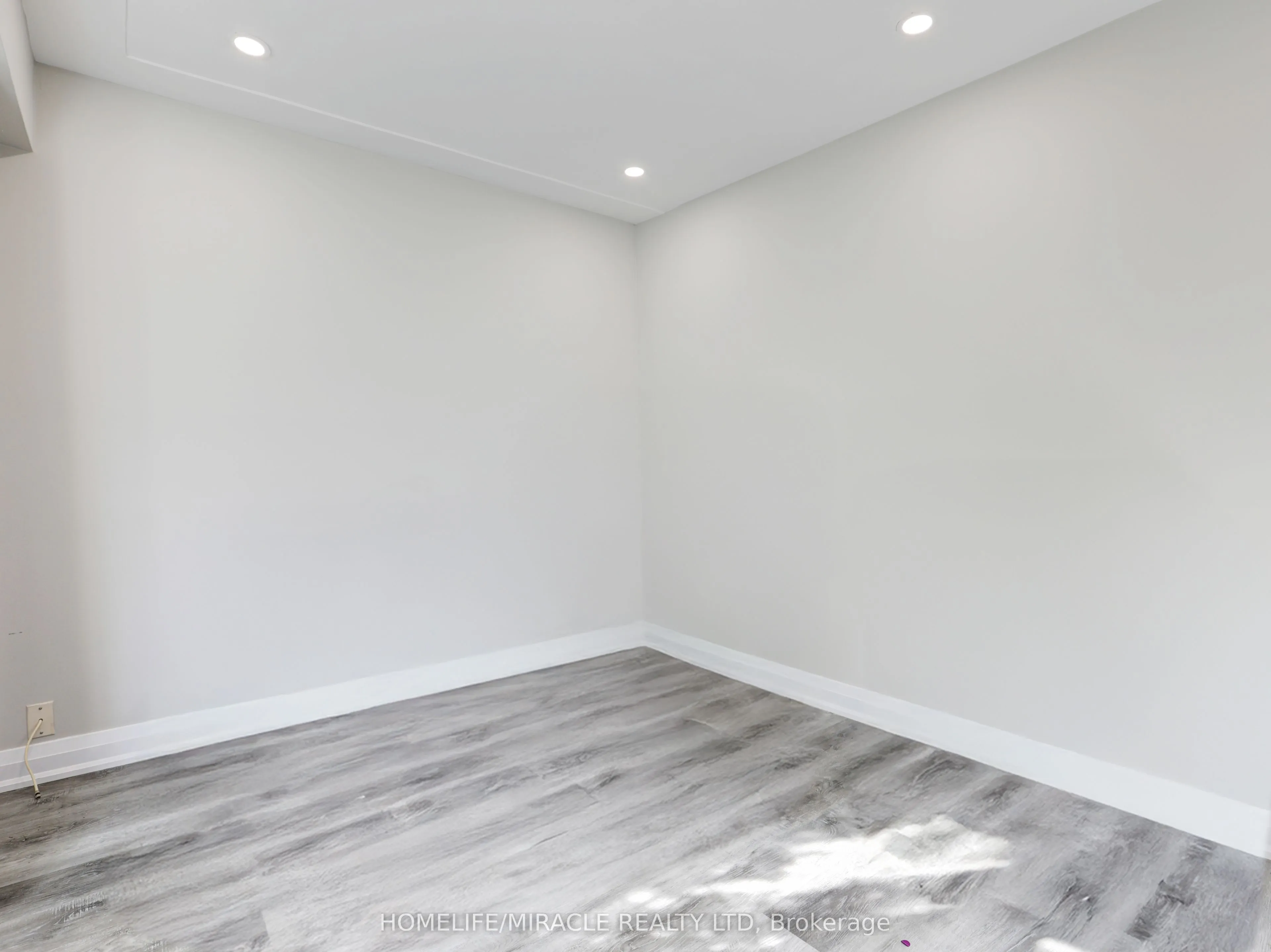 7 Cardill Crescent