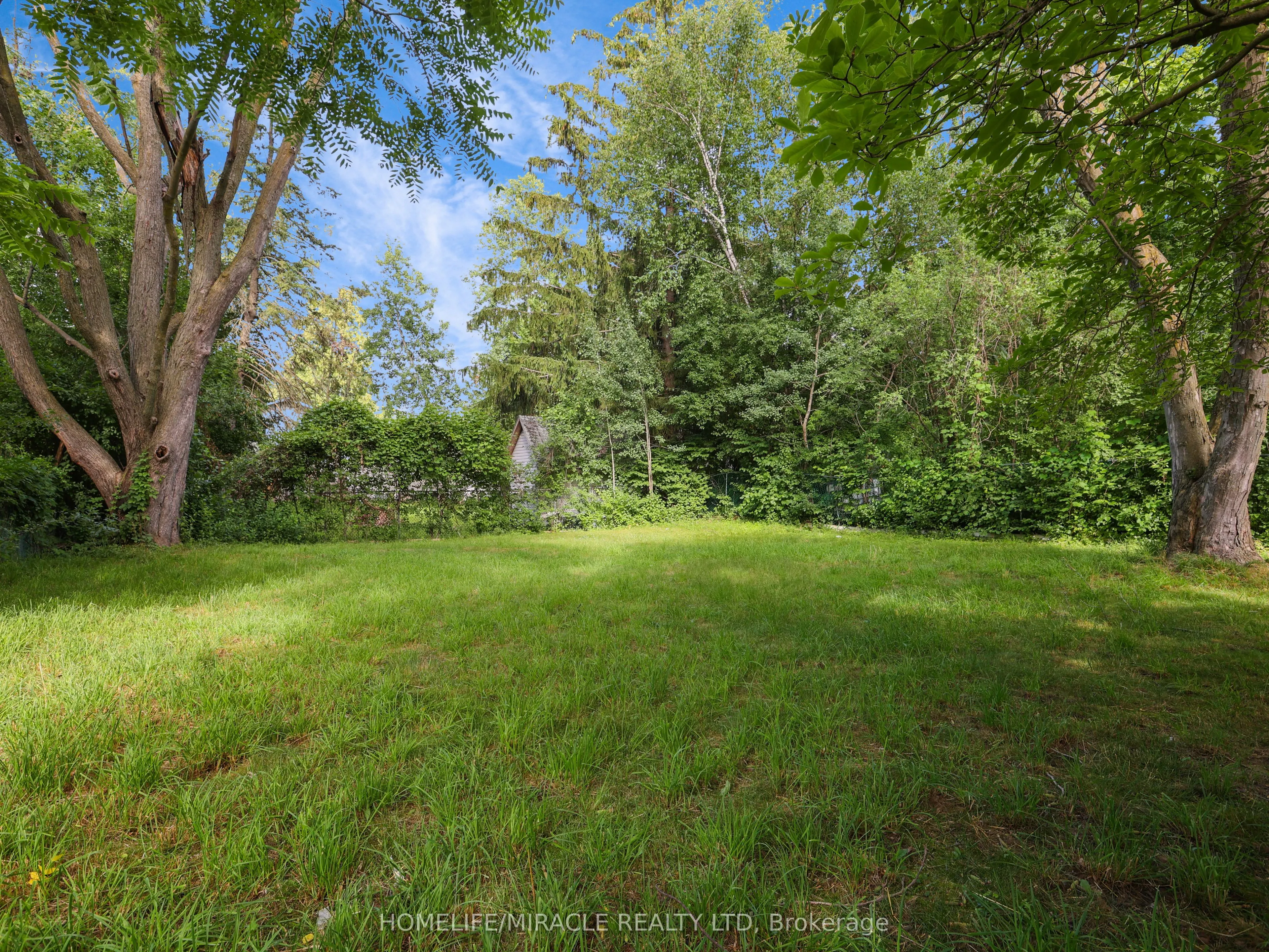 7 Cardill Crescent