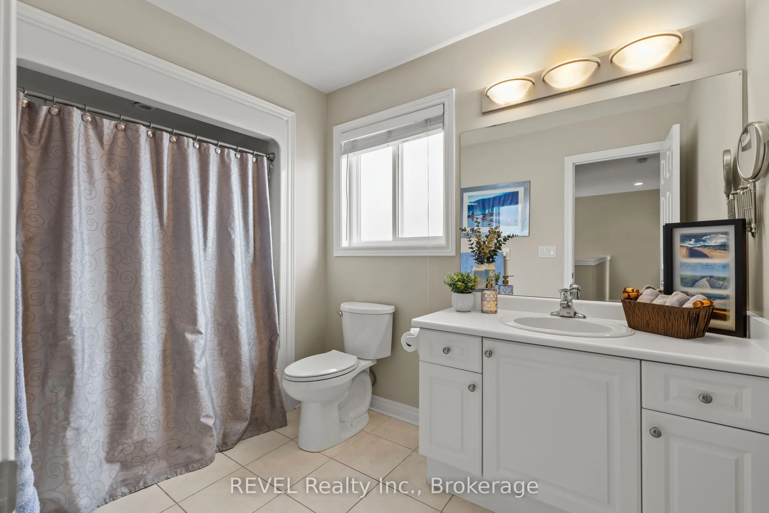 31 Raspberry Trail