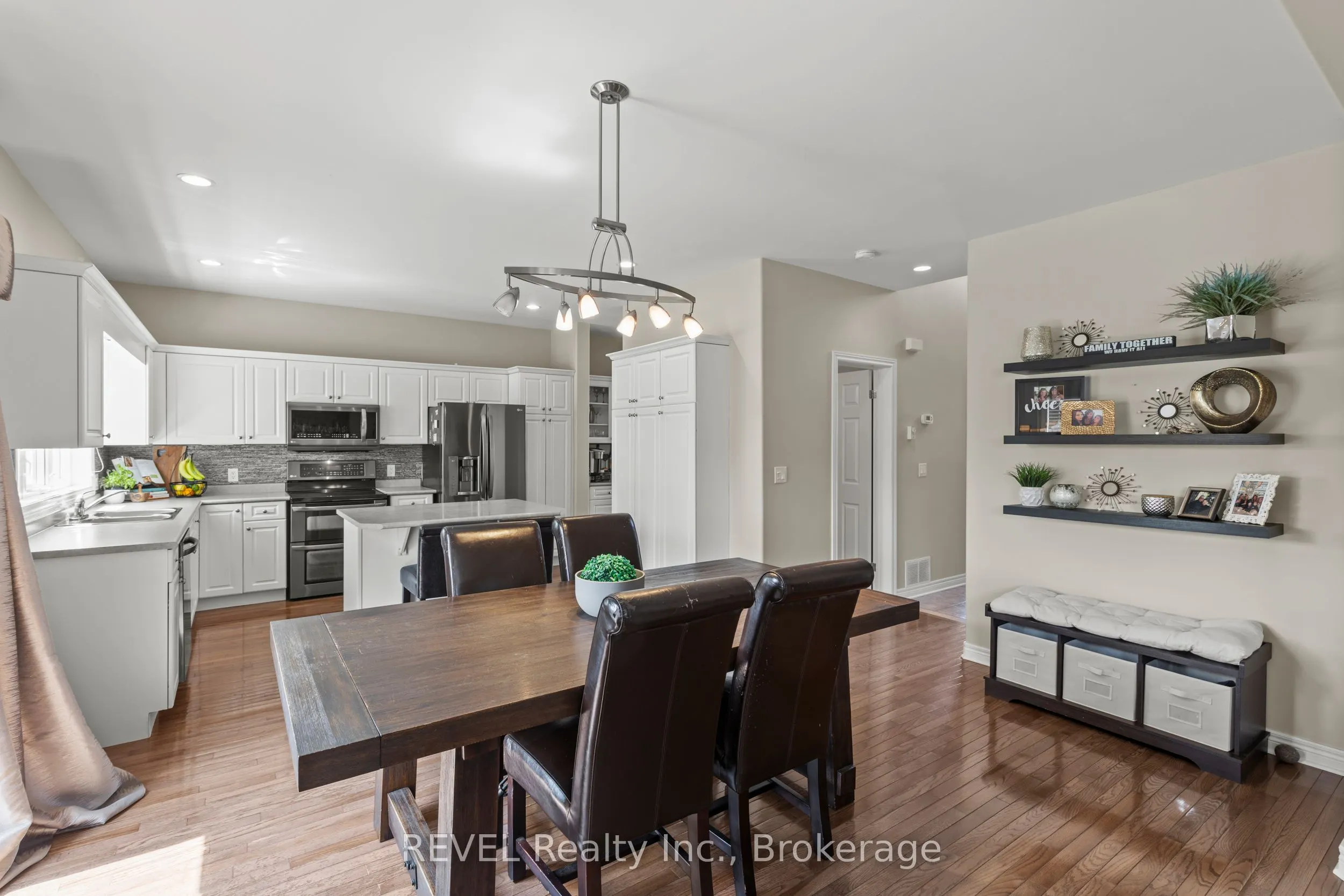 31 Raspberry Trail