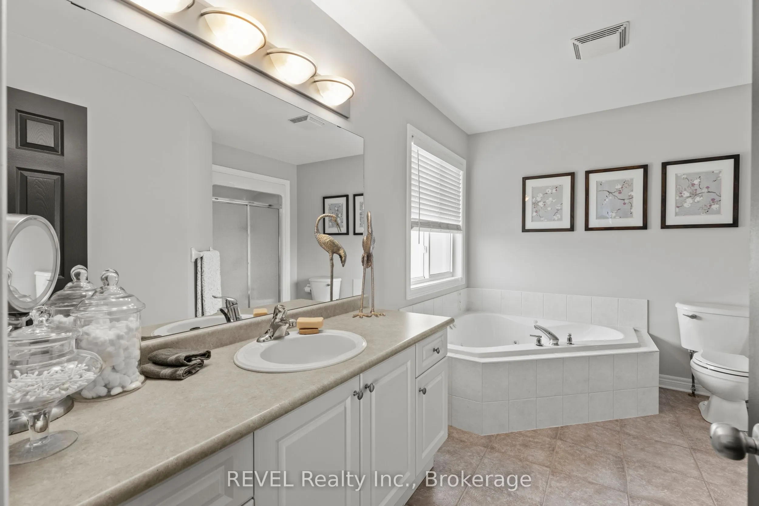 31 Raspberry Trail