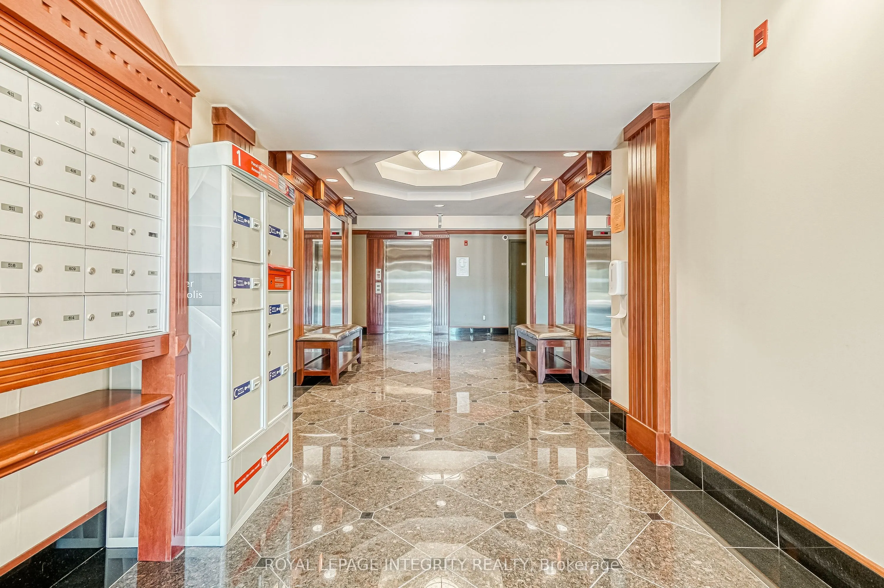 955 Beauparc Private, #211