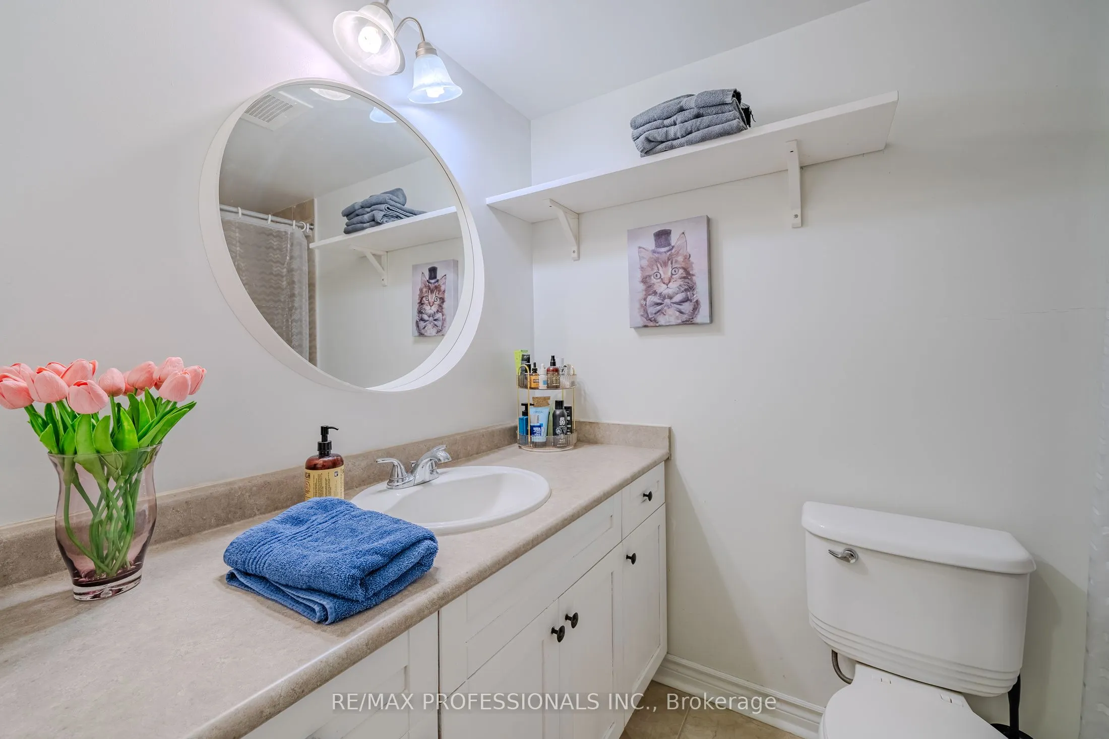 8 Harris Street, #422