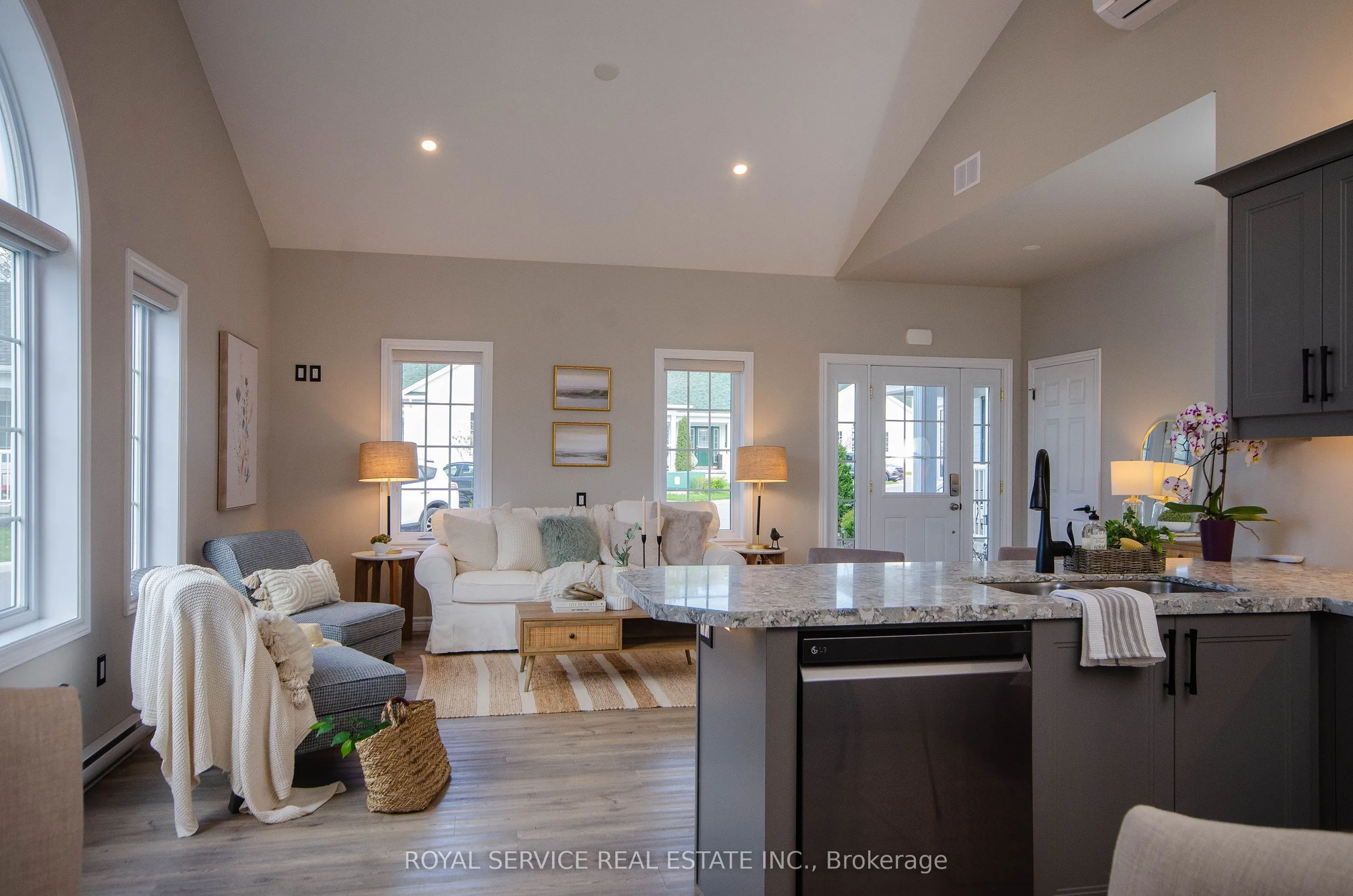 300 Croft Street, #501