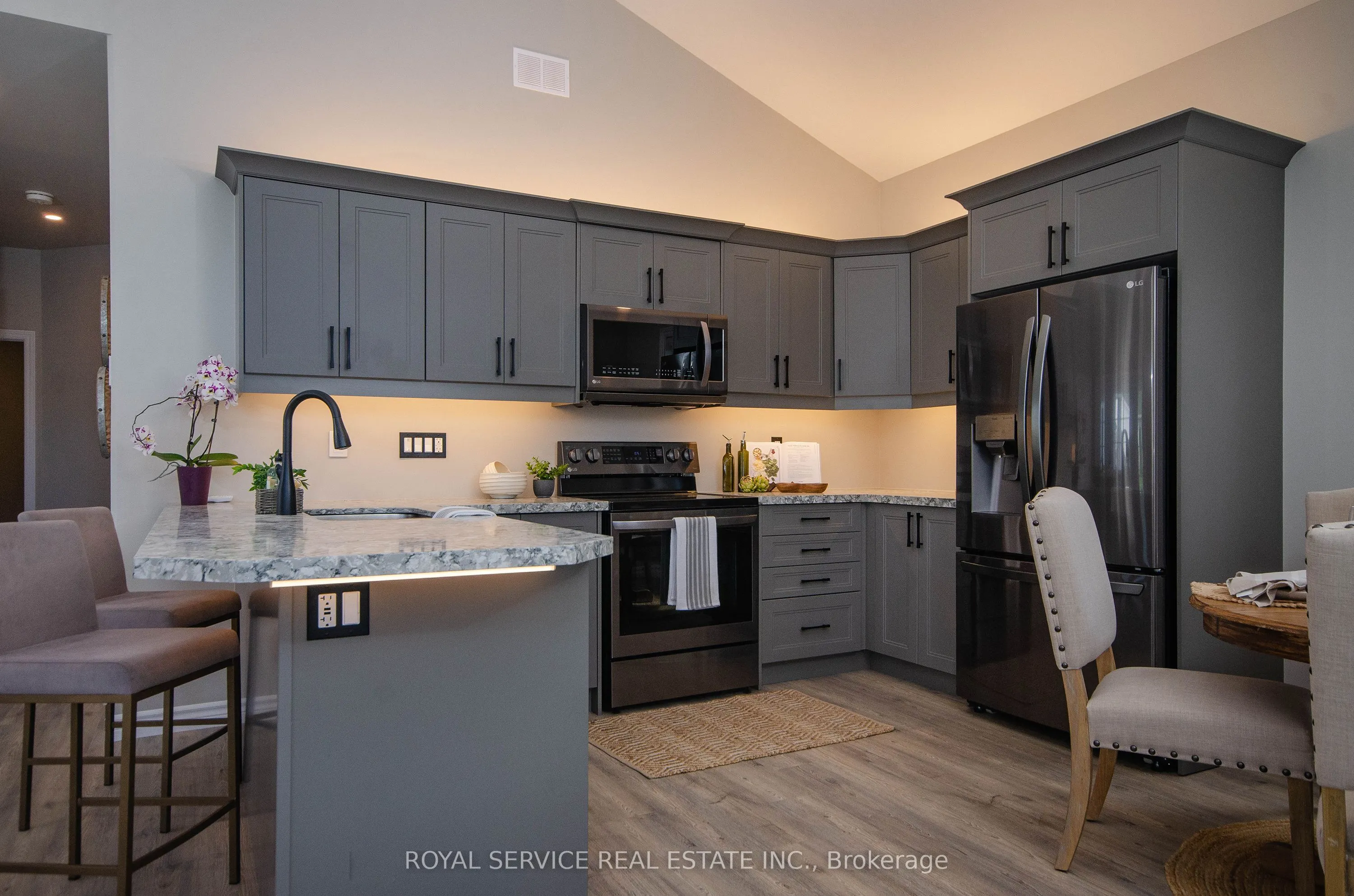 300 Croft Street, #501