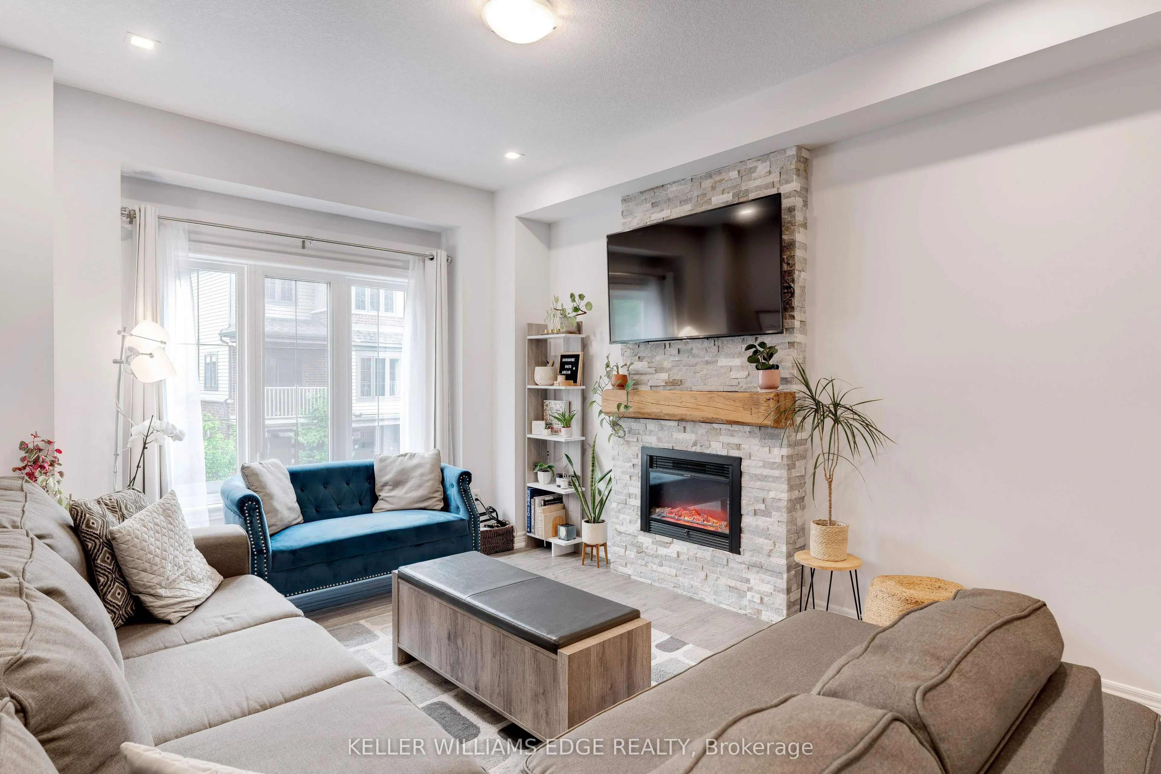 17 Ridgeside Lane, #38