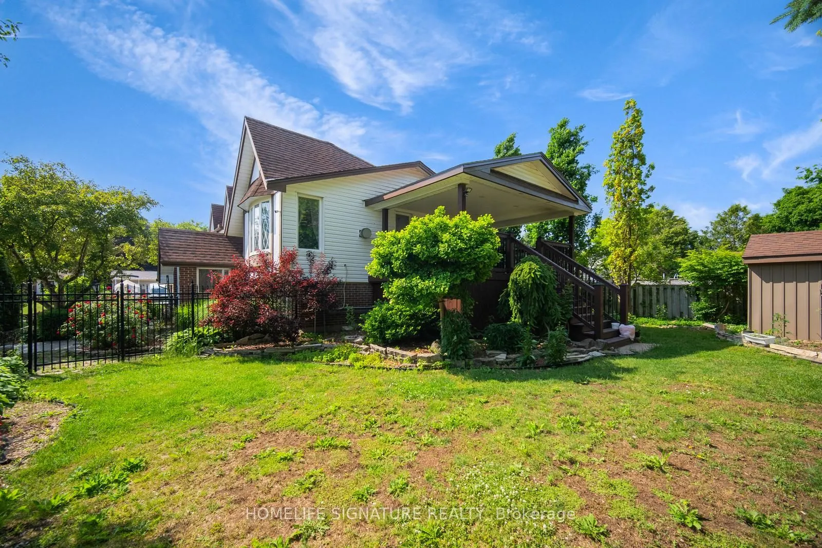 264 Seldon Street