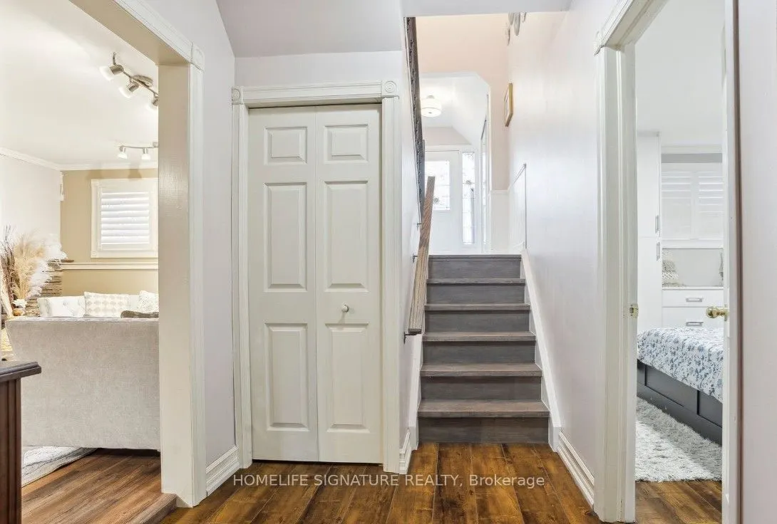 264 Seldon Street