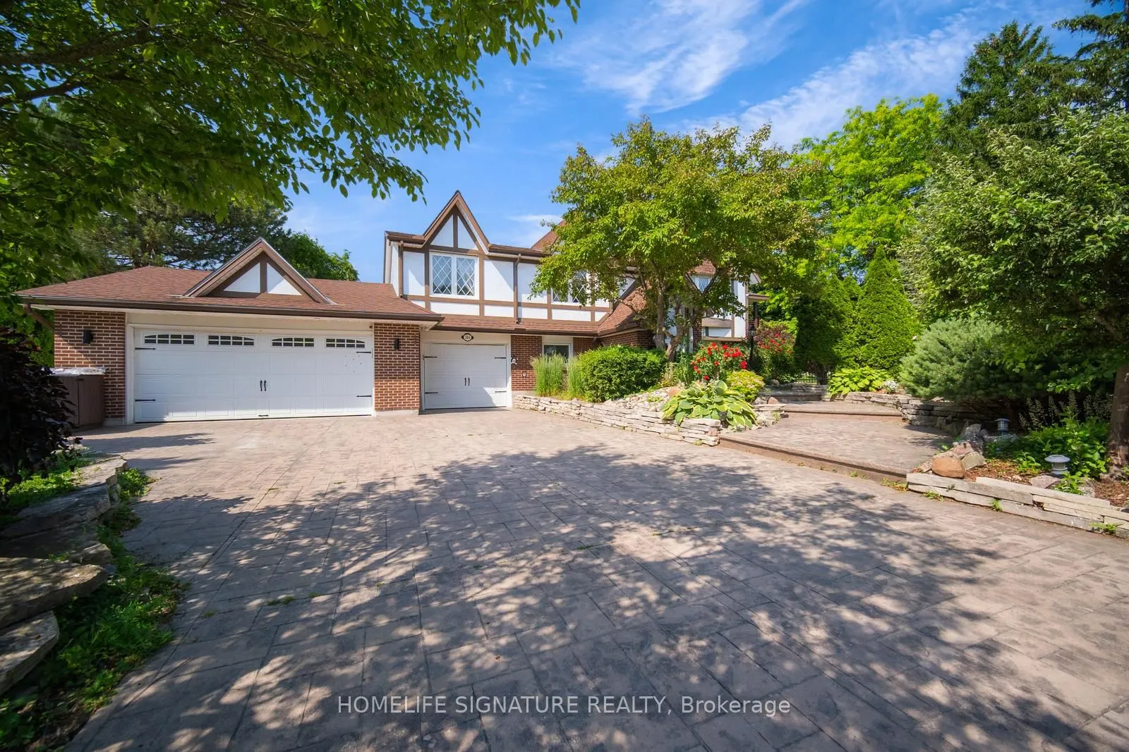 264 Seldon Street