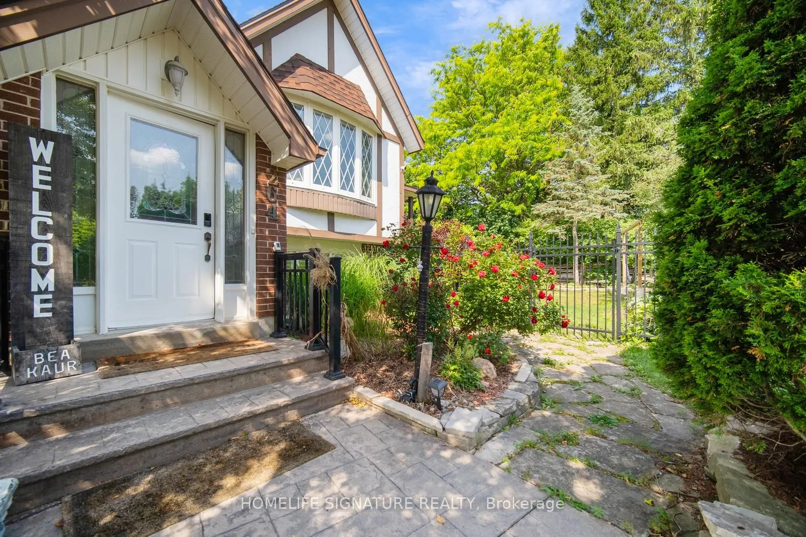 264 Seldon Street