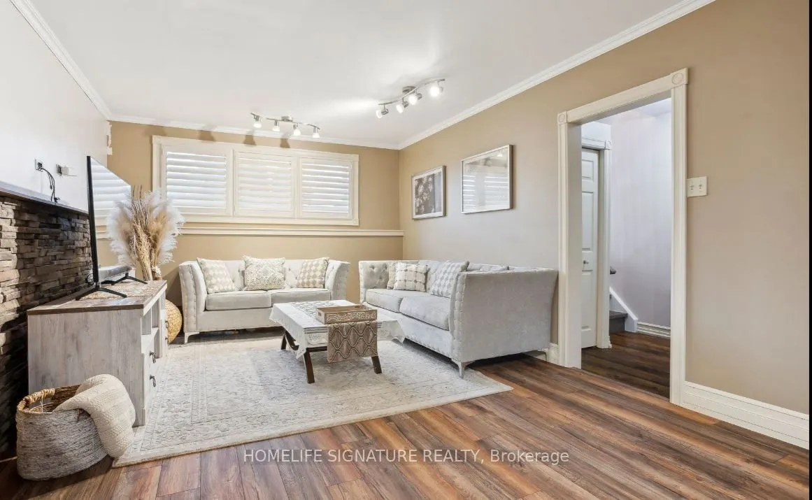 264 Seldon Street
