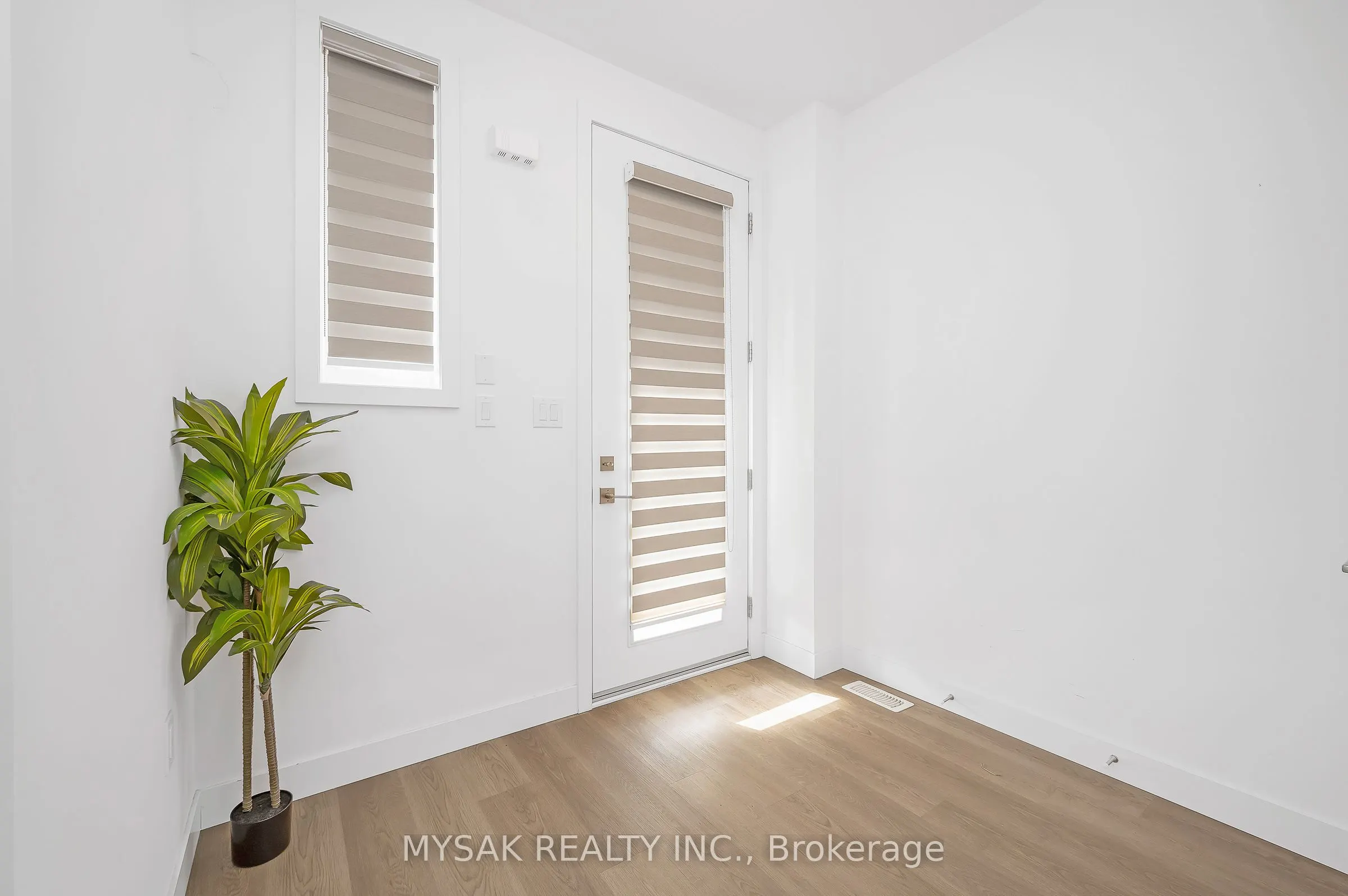 166 Mount Albion Road, #13