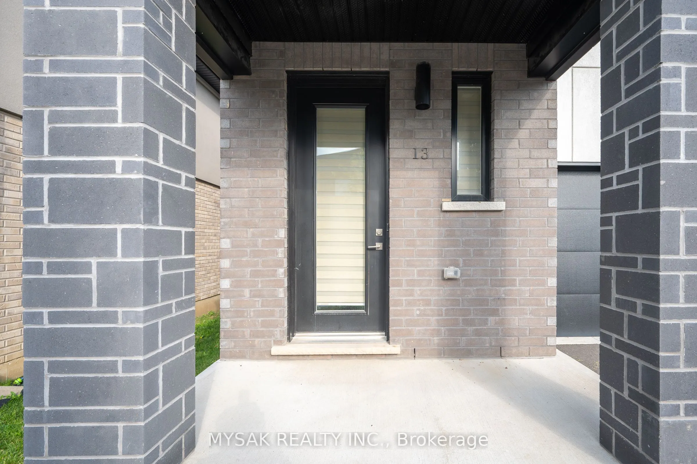 166 Mount Albion Road, #13