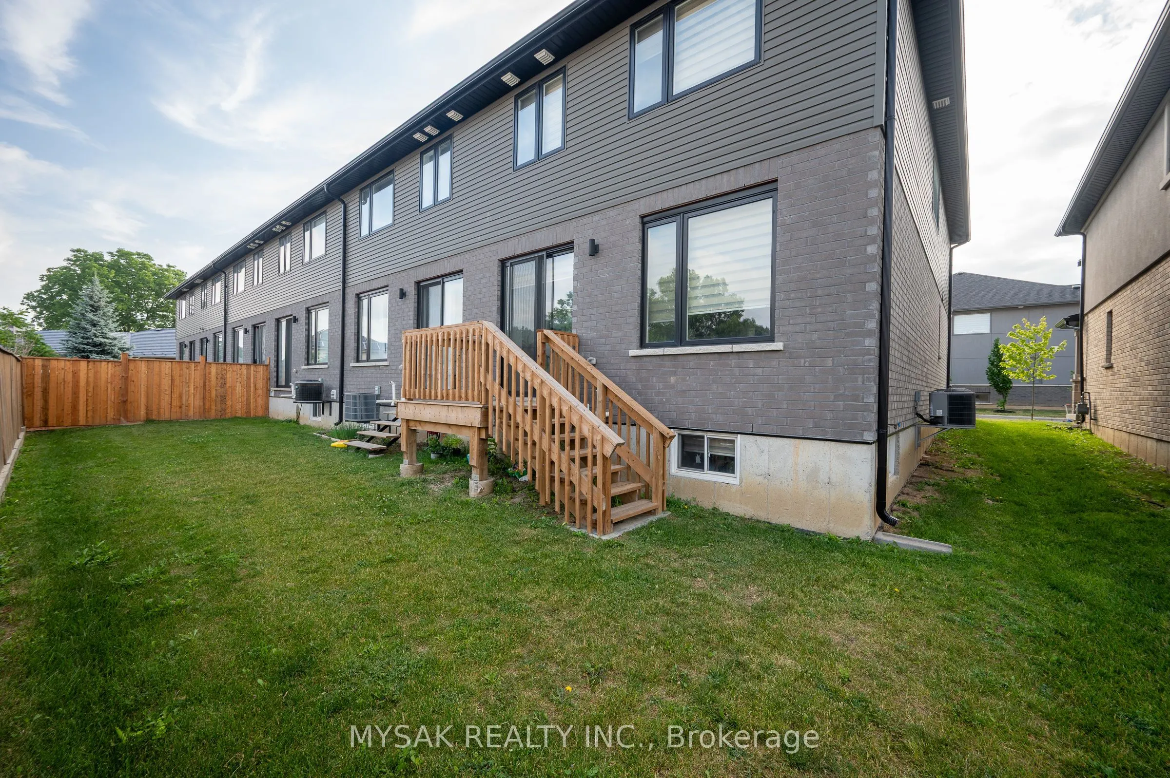 166 Mount Albion Road, #13