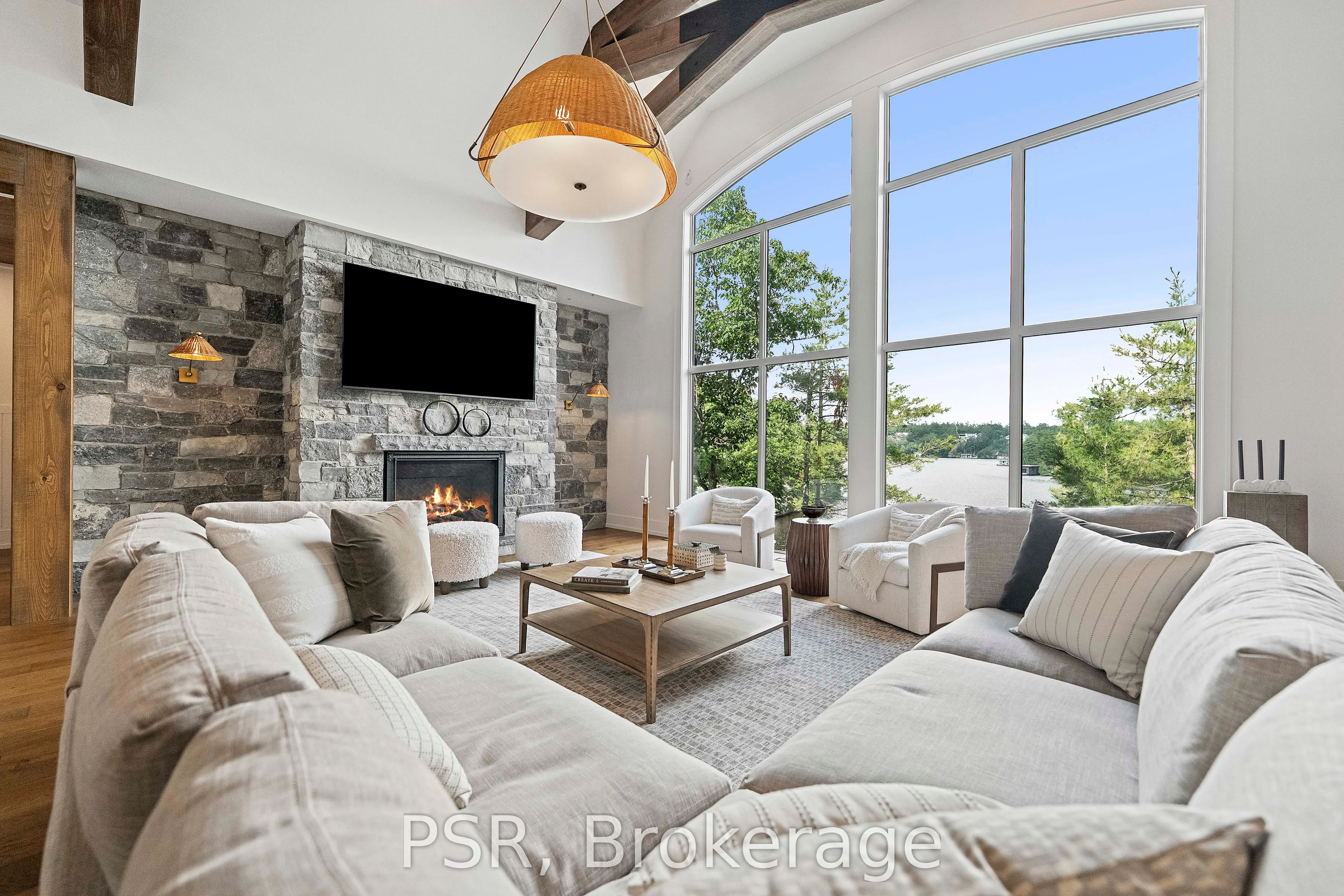 1031 Road 2900