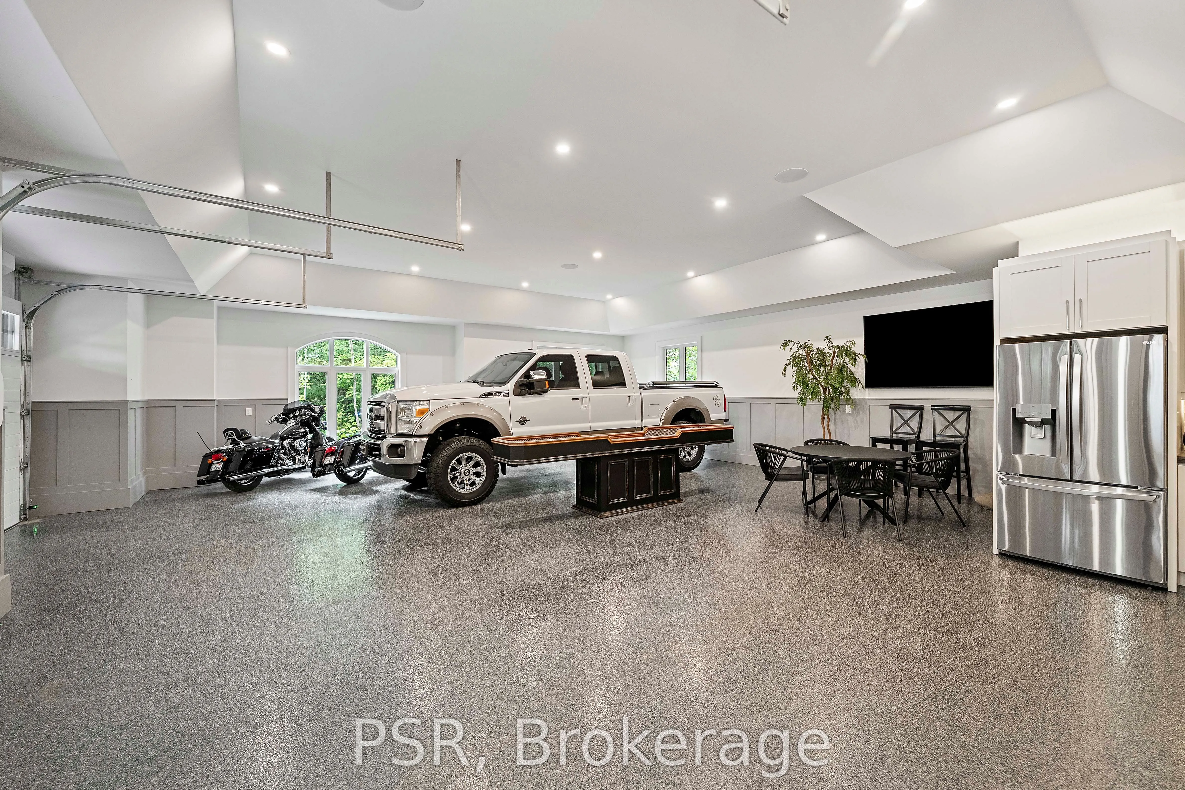 1031 Road 2900