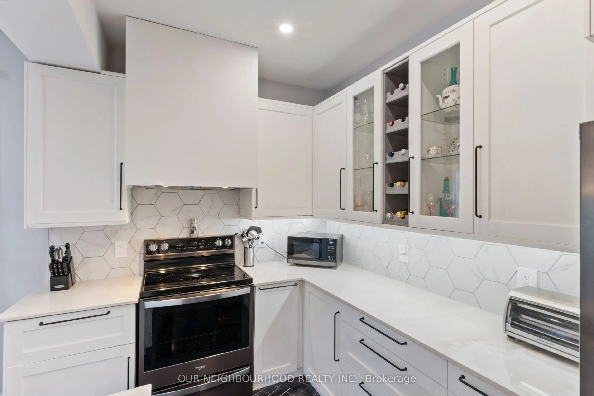 409 Concession Rd 8 W
