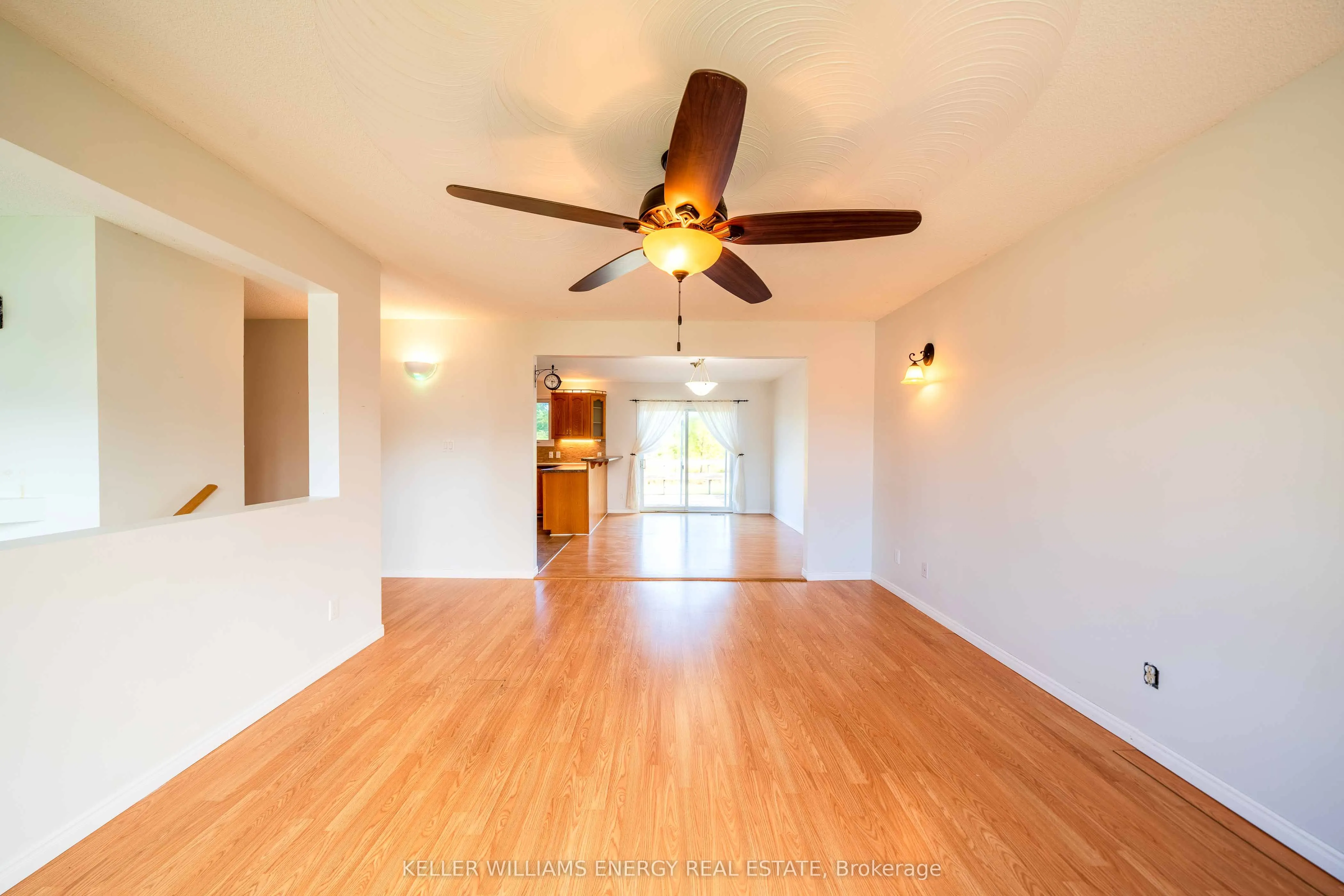 12699 Loyalist Parkway
