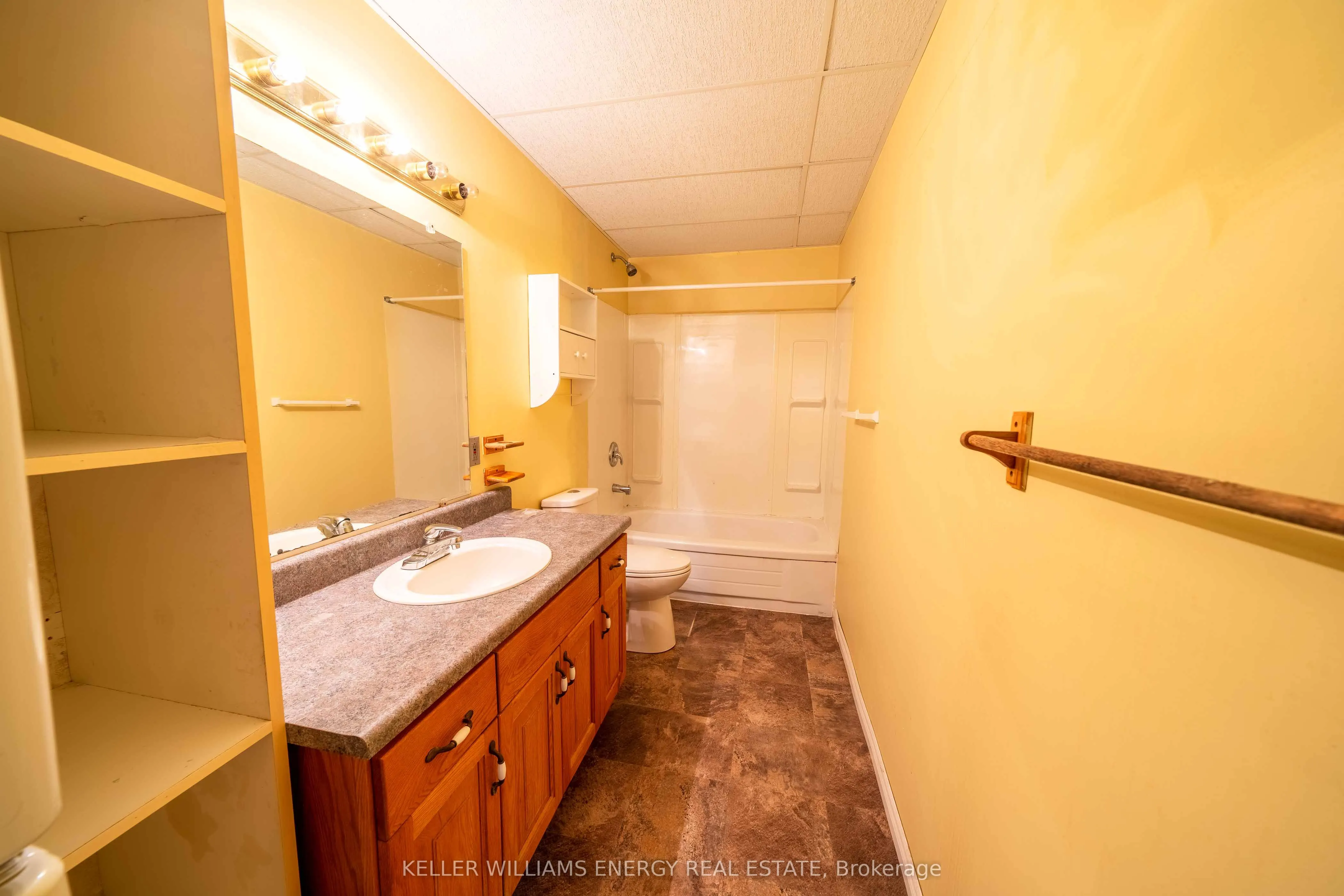 12699 Loyalist Parkway