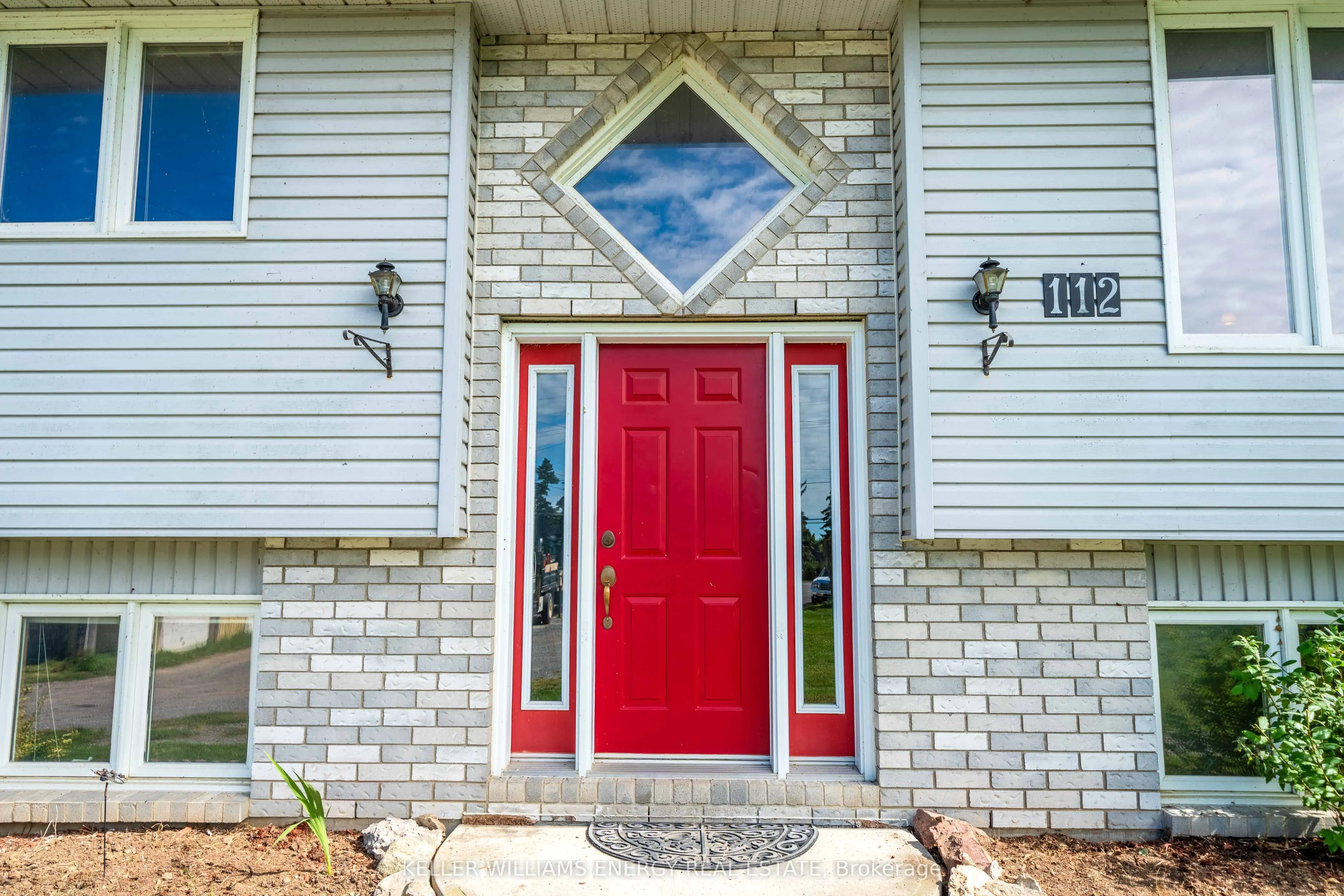 12699 Loyalist Parkway
