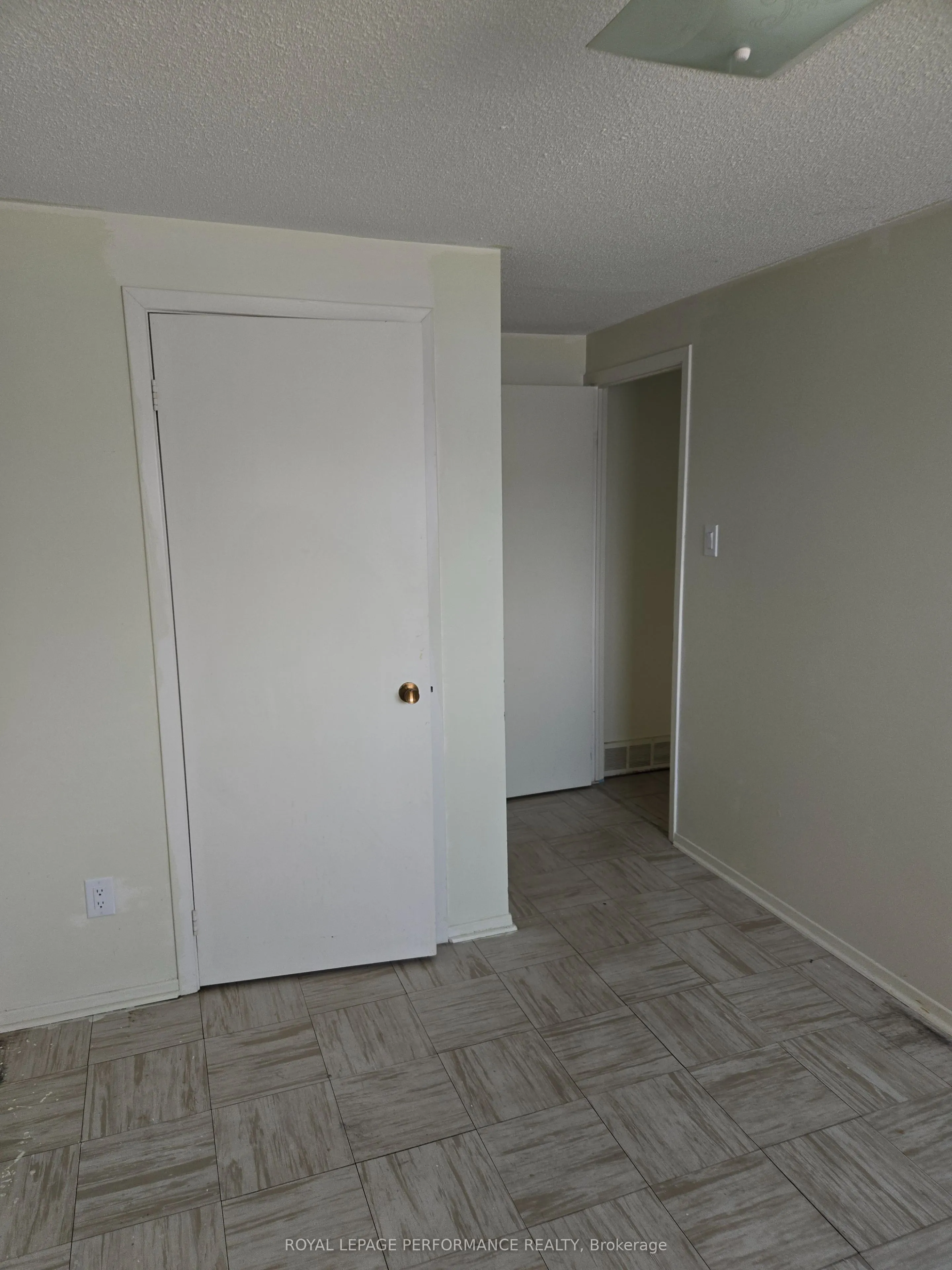 1045 Morrison Drive, #109