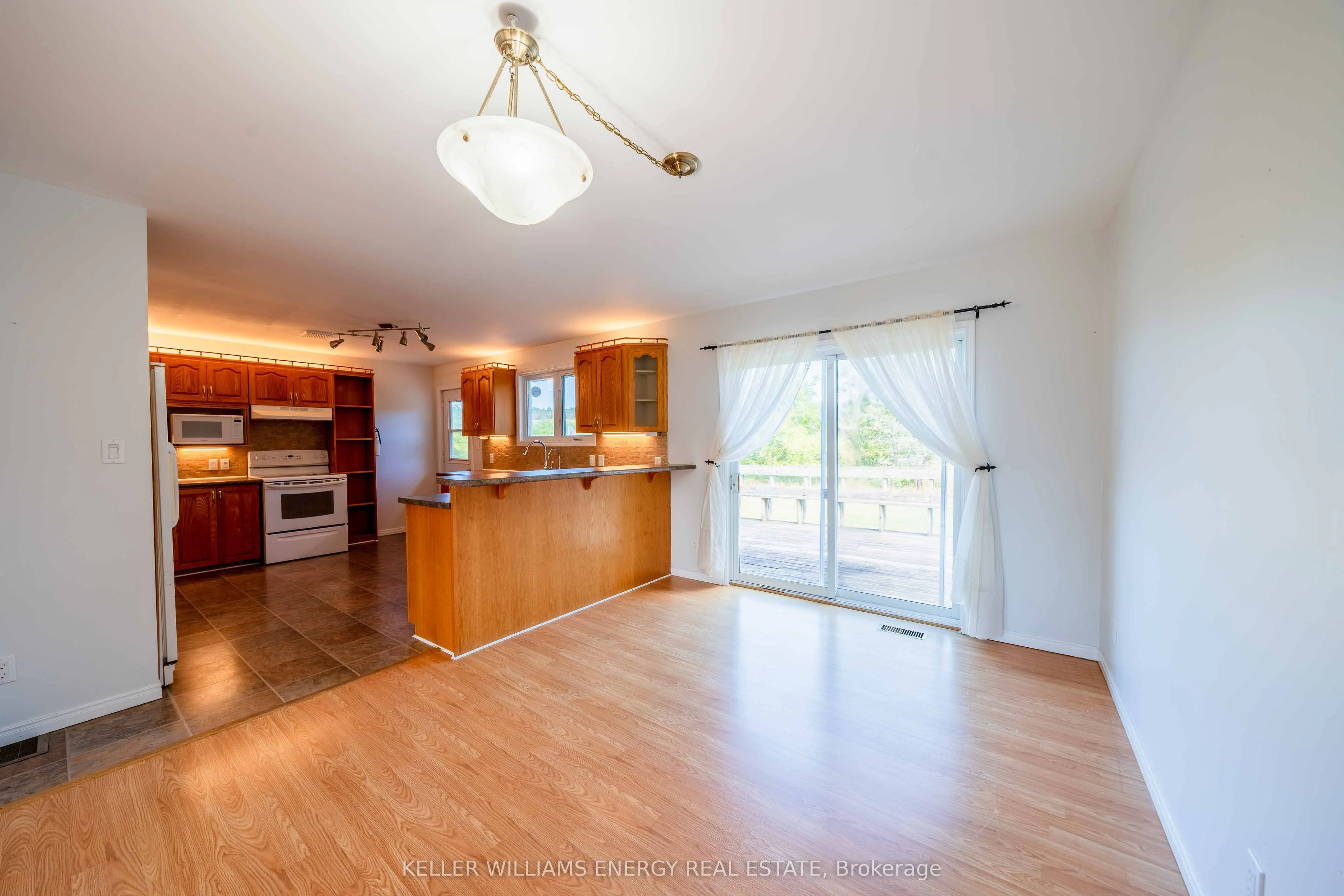 12699 Loyalist Parkway