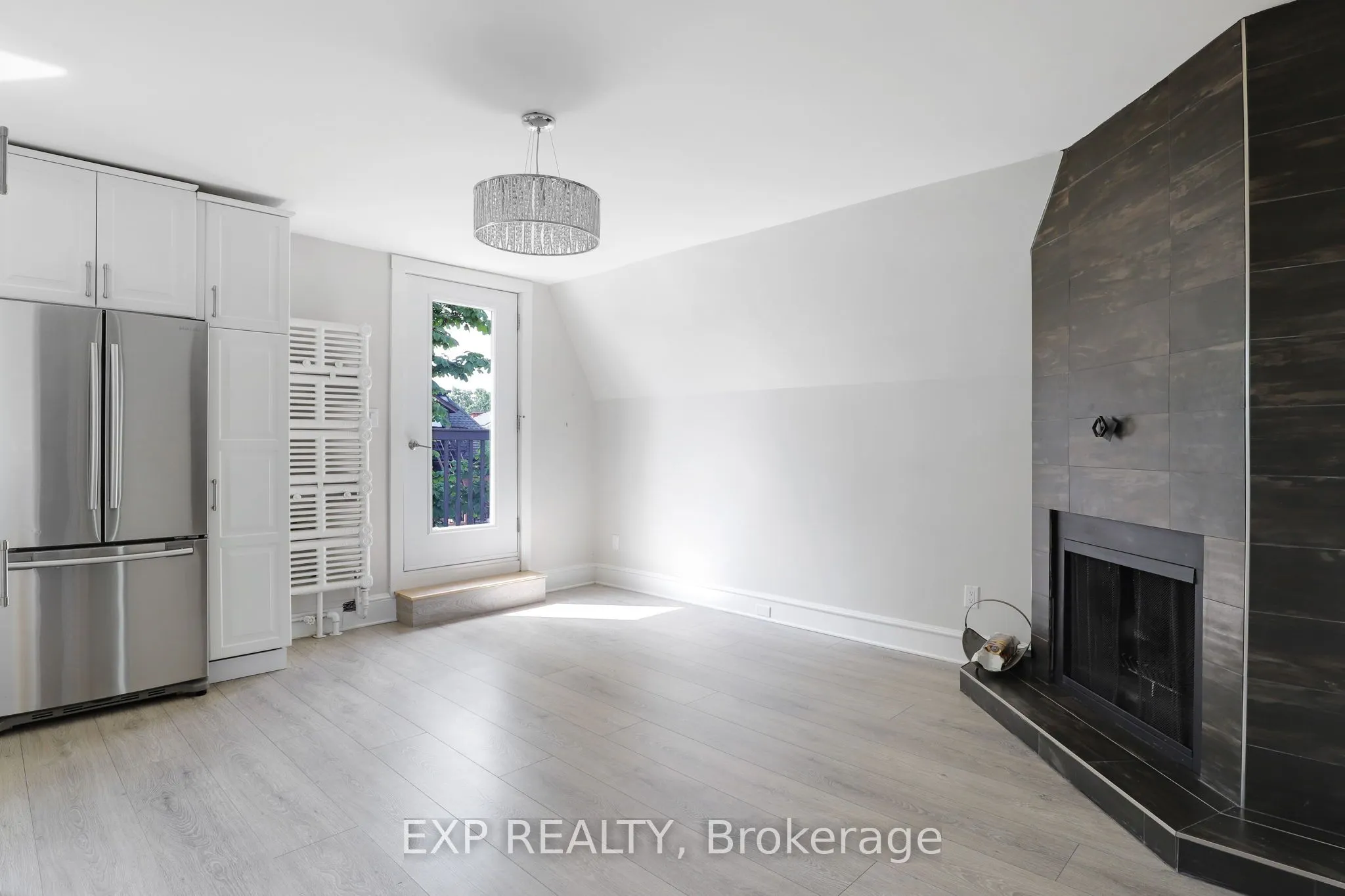 22 Delaware Avenue