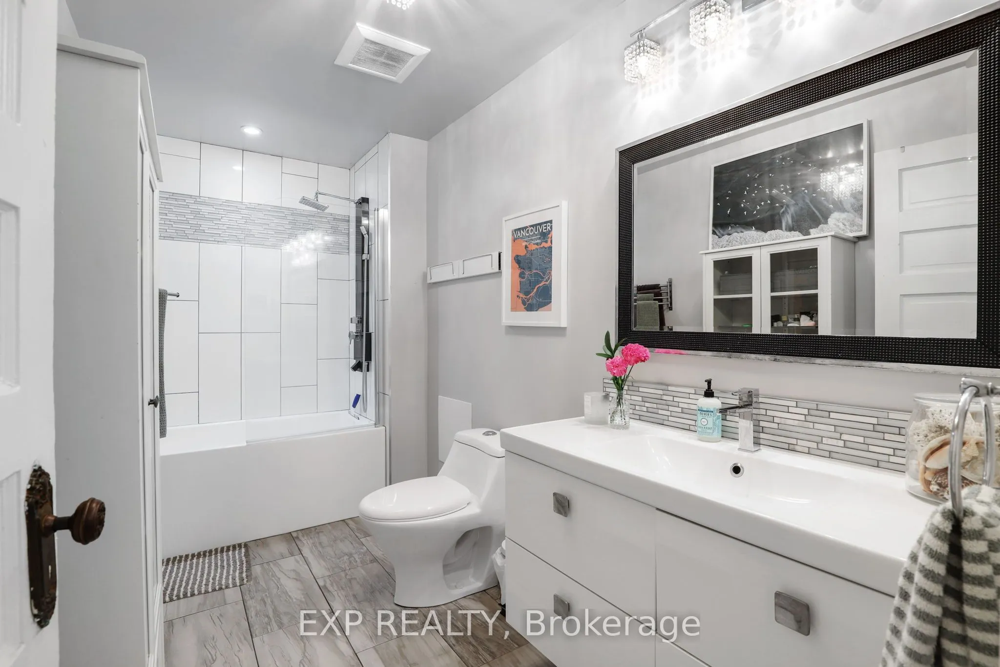 22 Delaware Avenue
