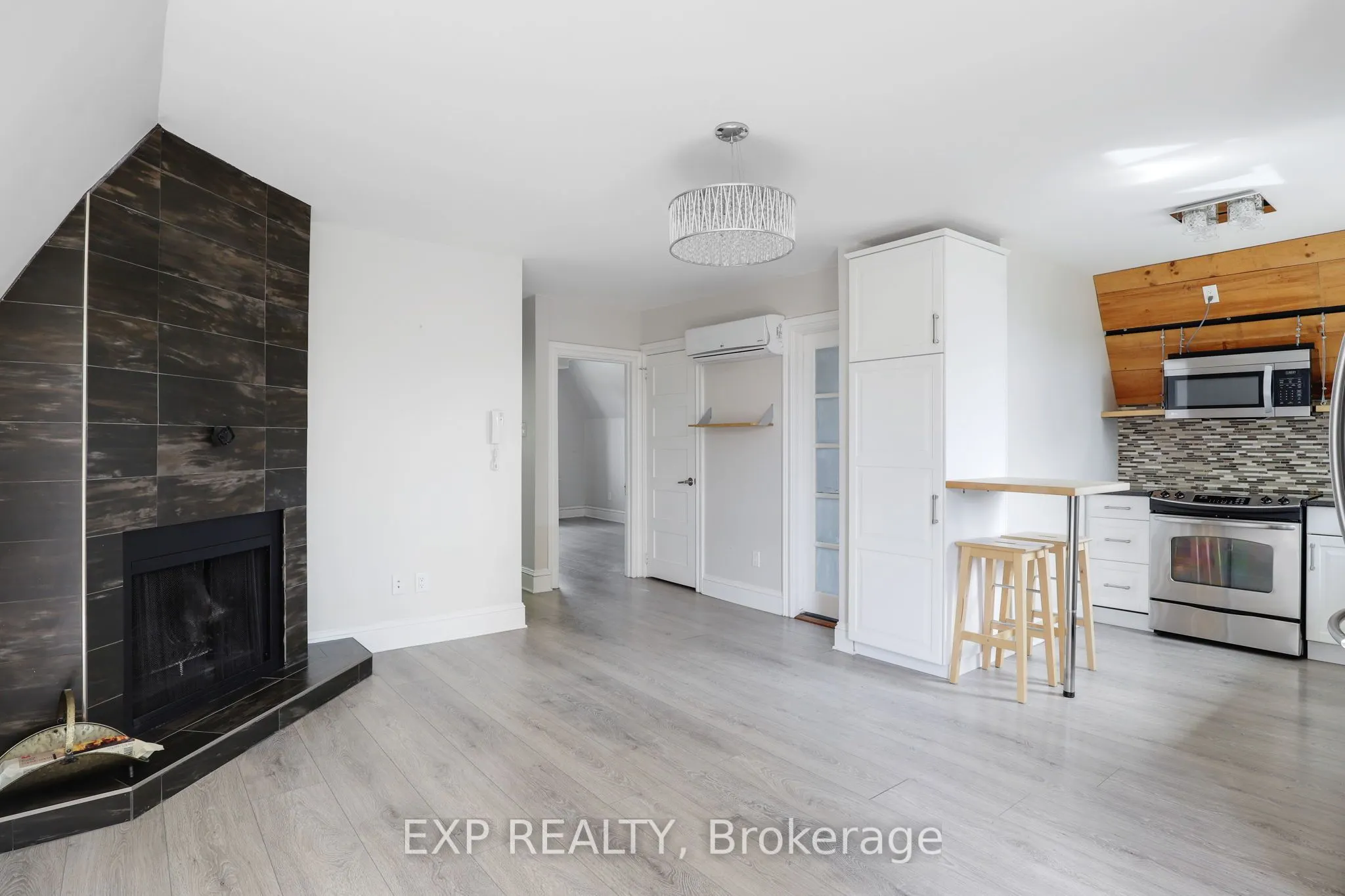 22 Delaware Avenue