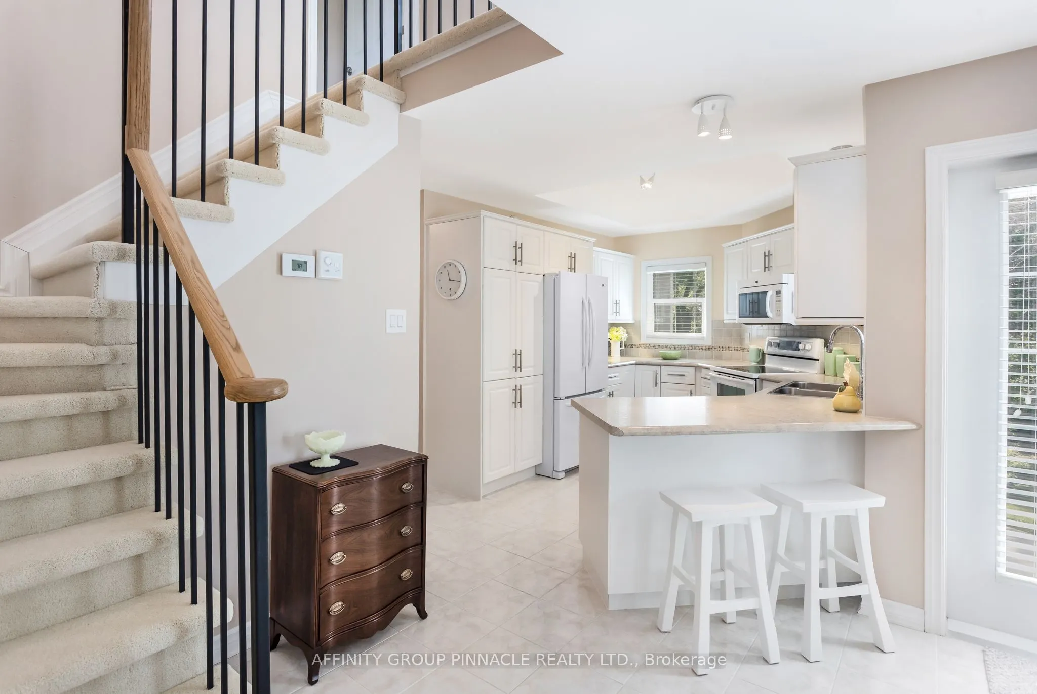 10 Deane Street