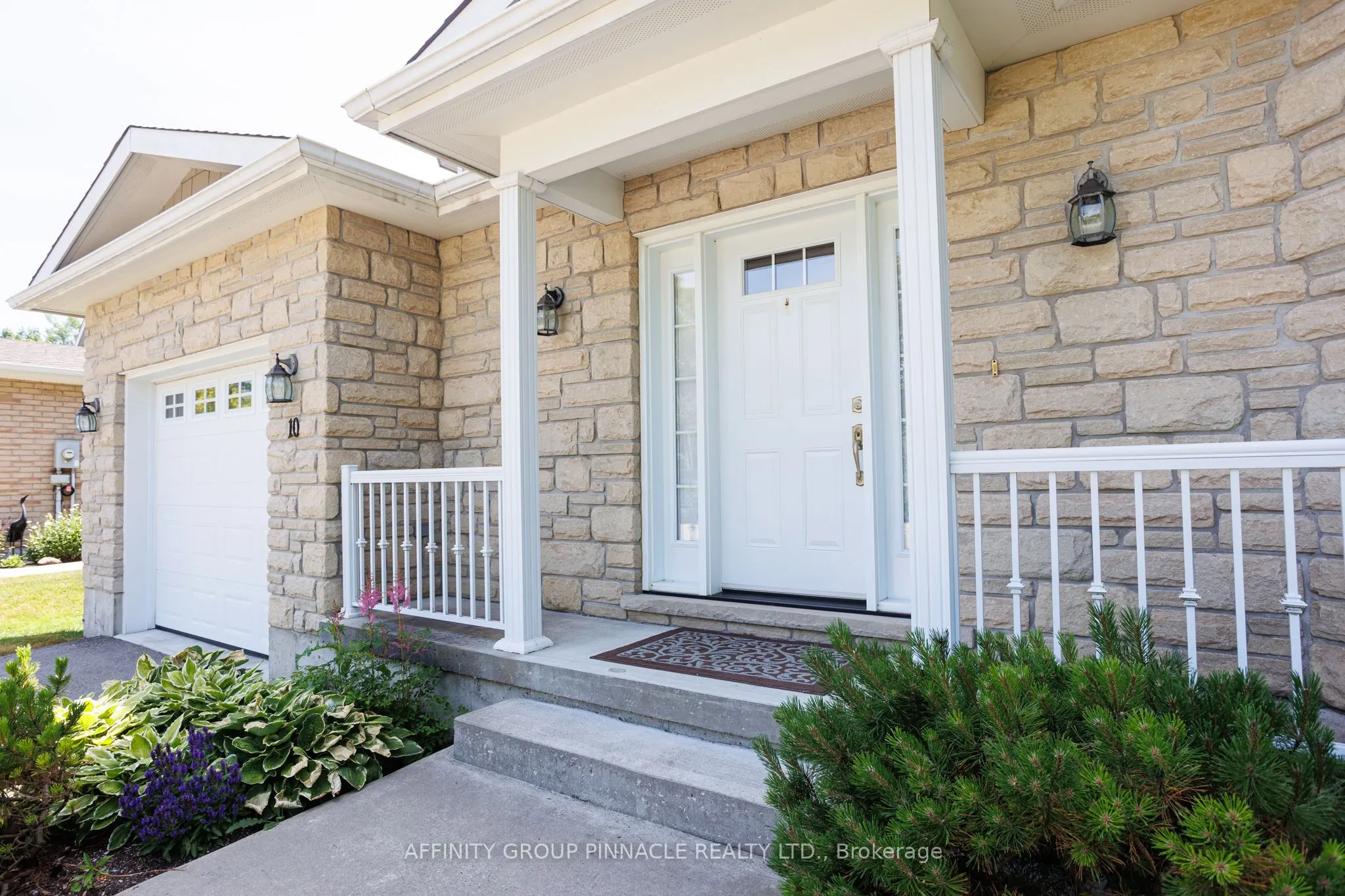 10 Deane Street