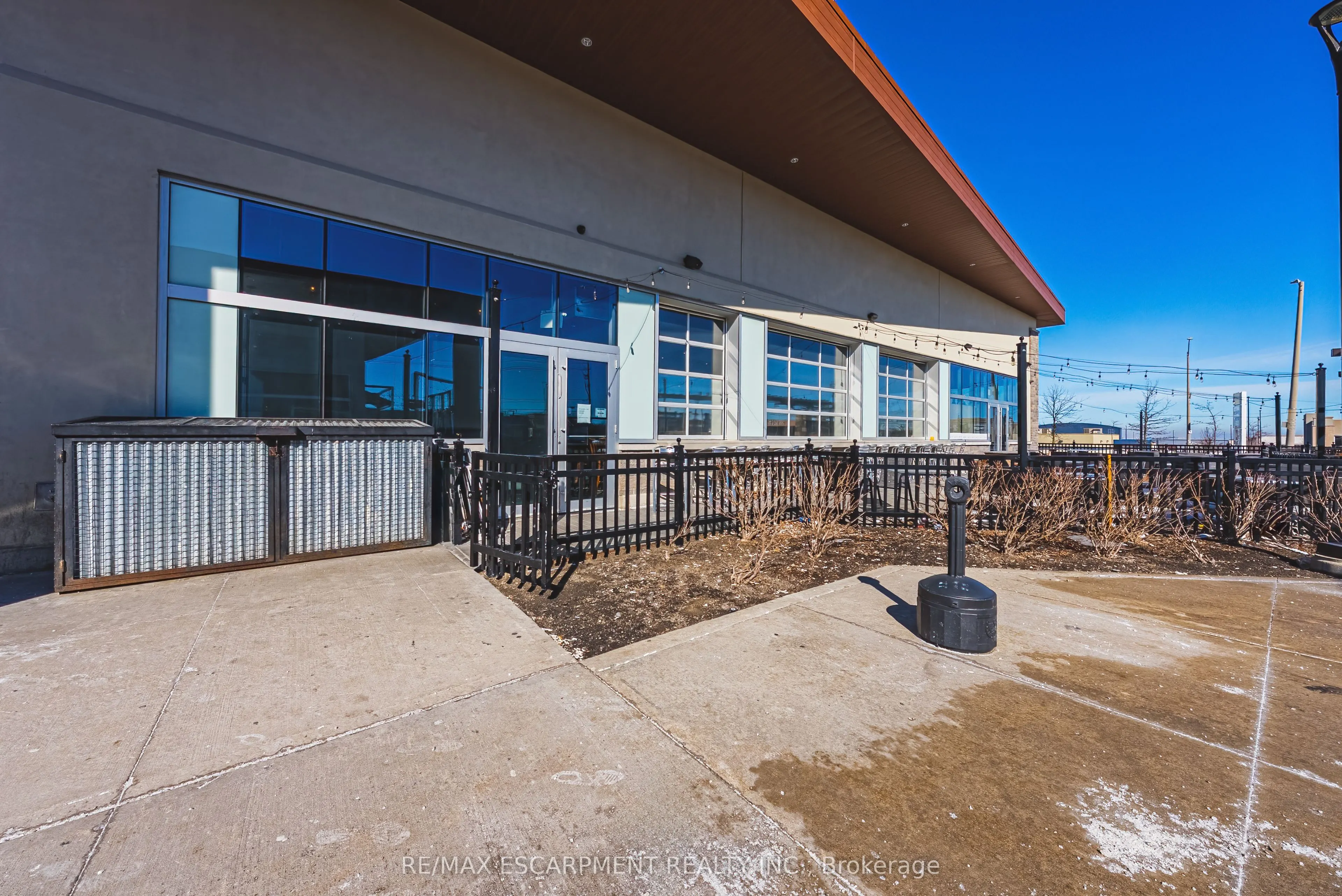 1784 Stone Church Road E, #4