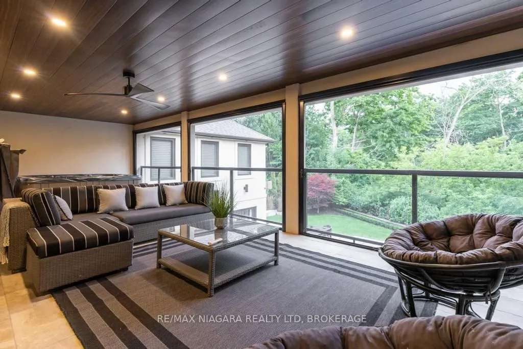 362 Niagara Boulevard