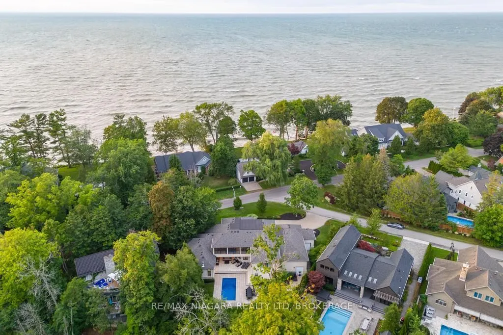 362 Niagara Boulevard