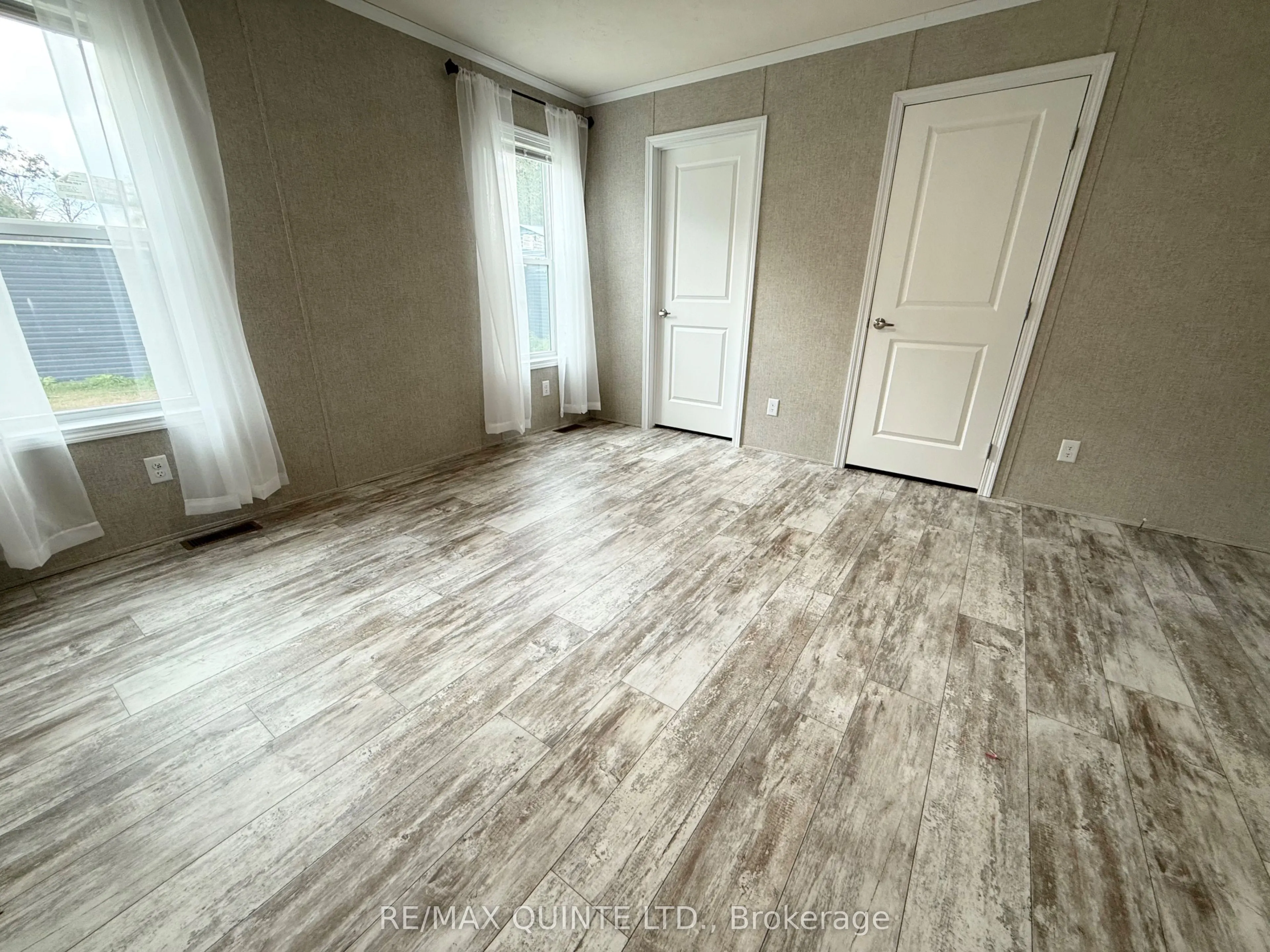 32 Byers Lane