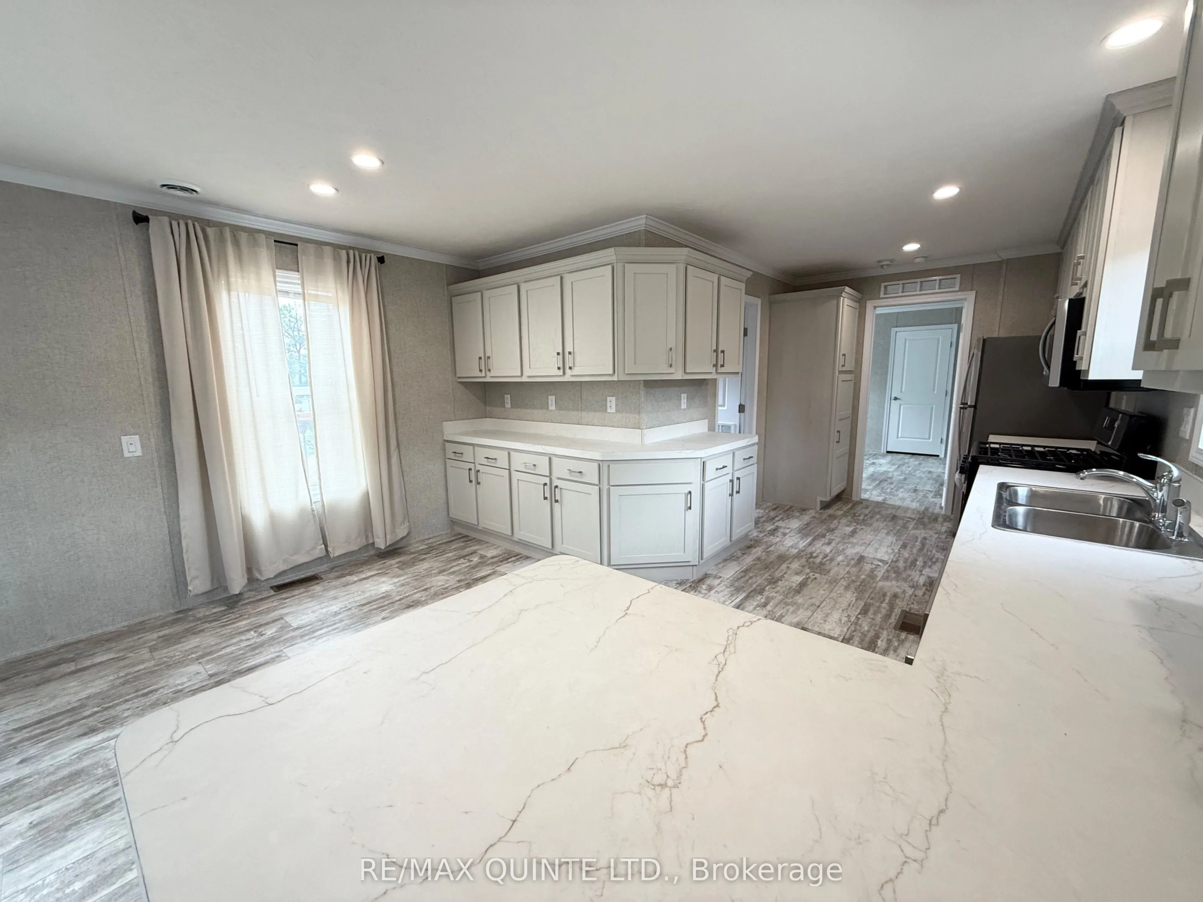 32 Byers Lane
