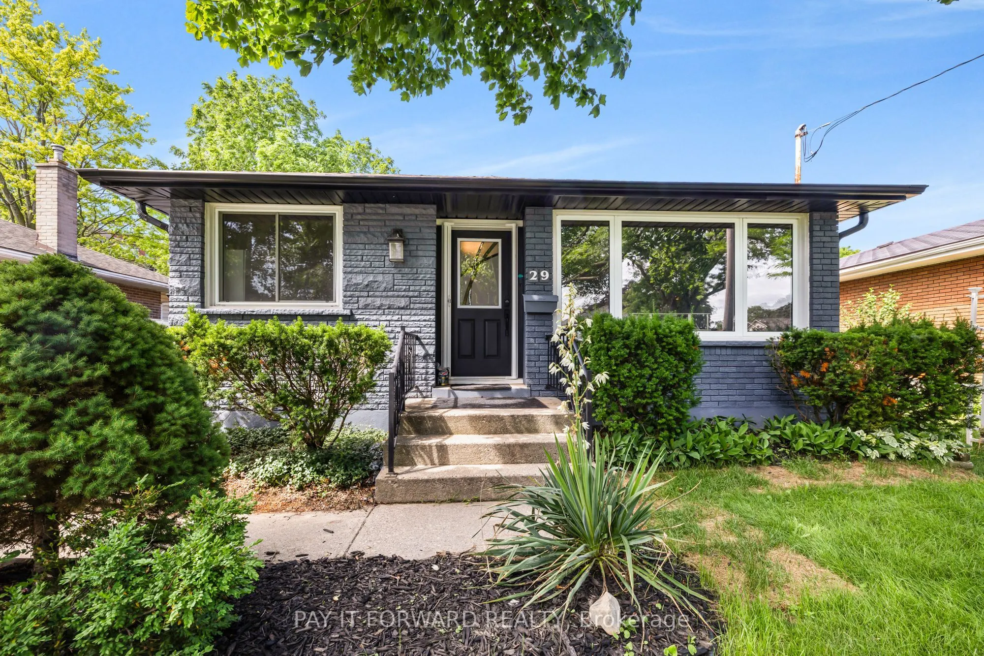 29 Whitehead Street