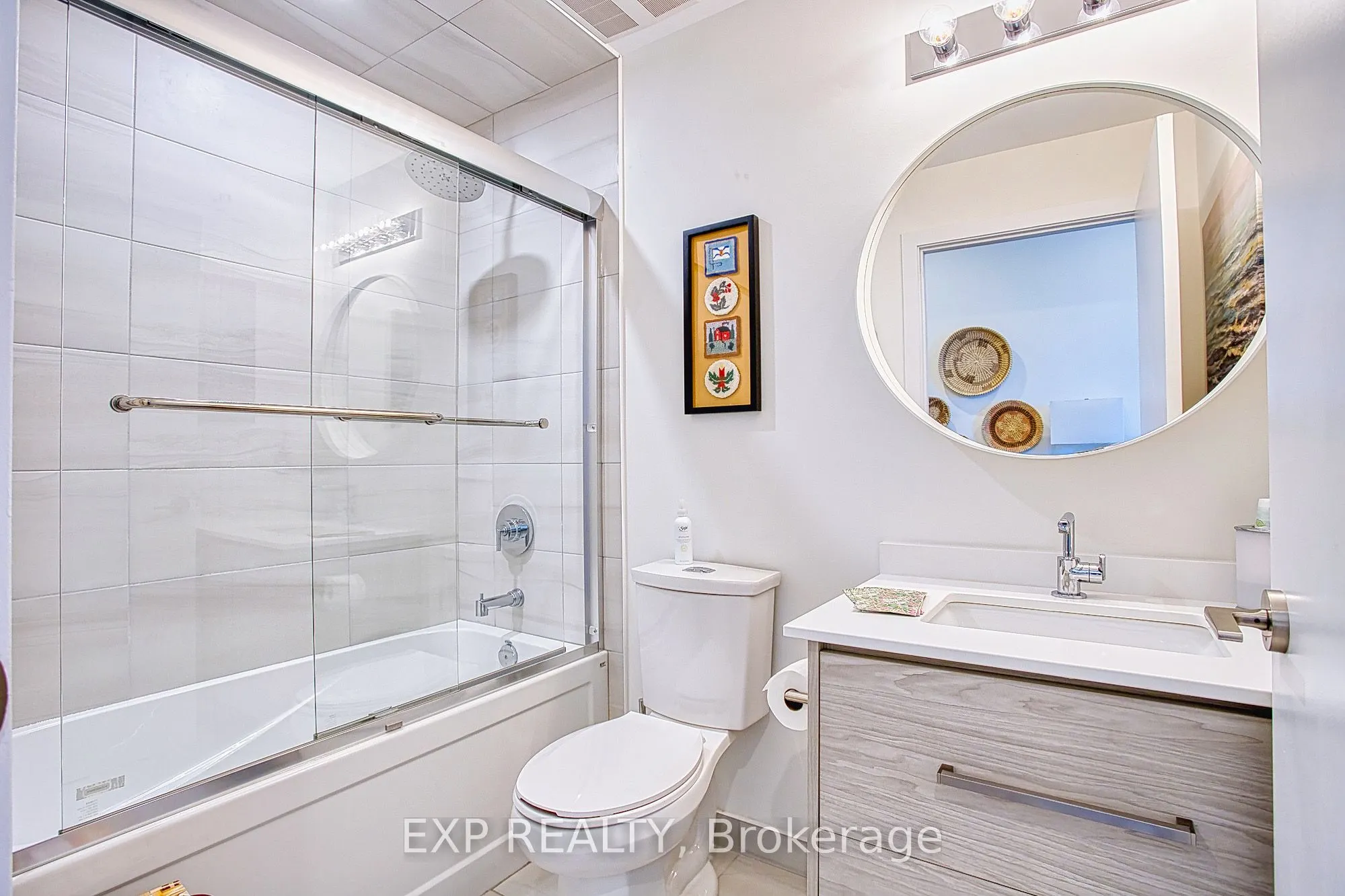 16 Concord Place, #707
