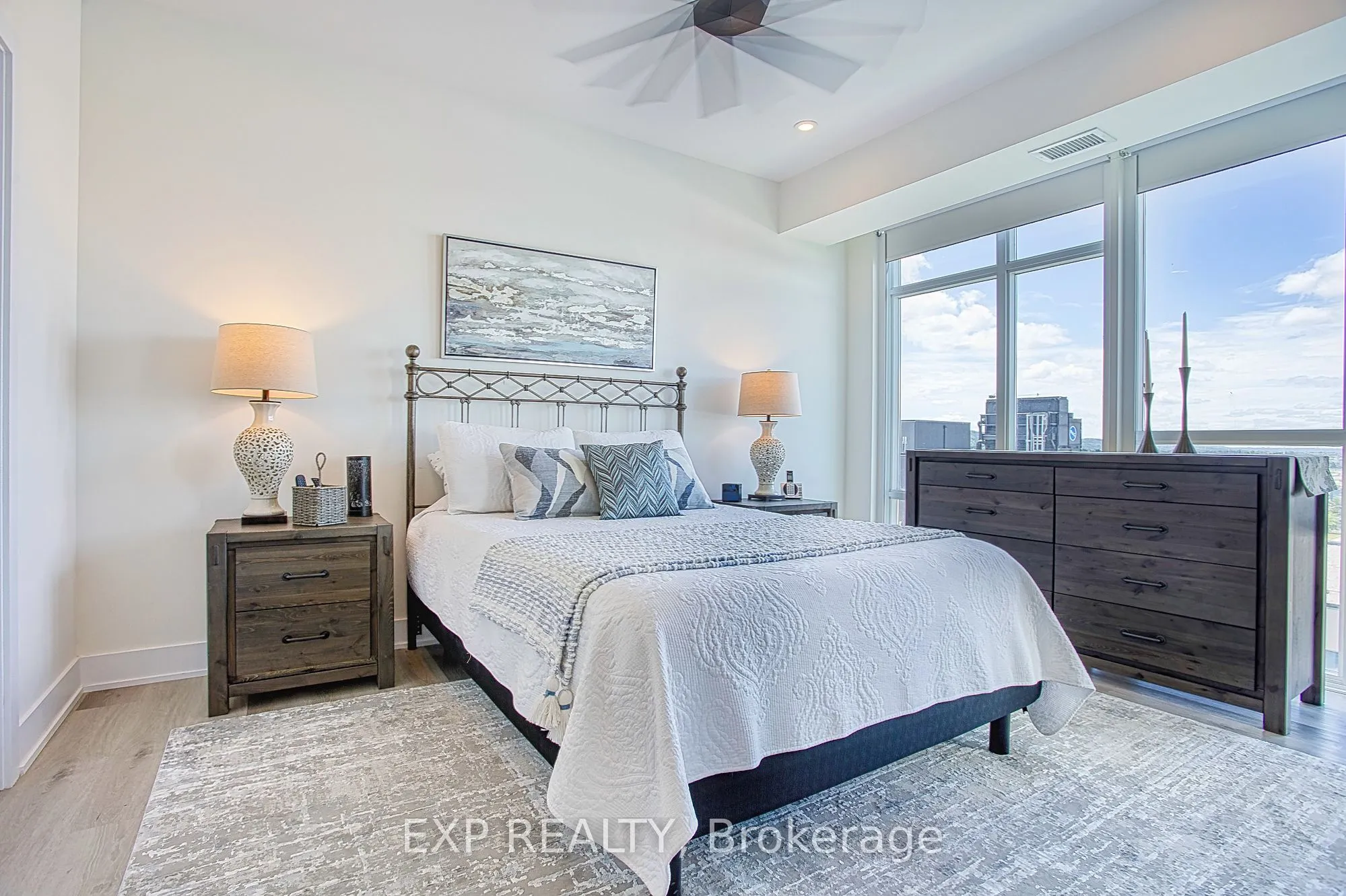 16 Concord Place, #707