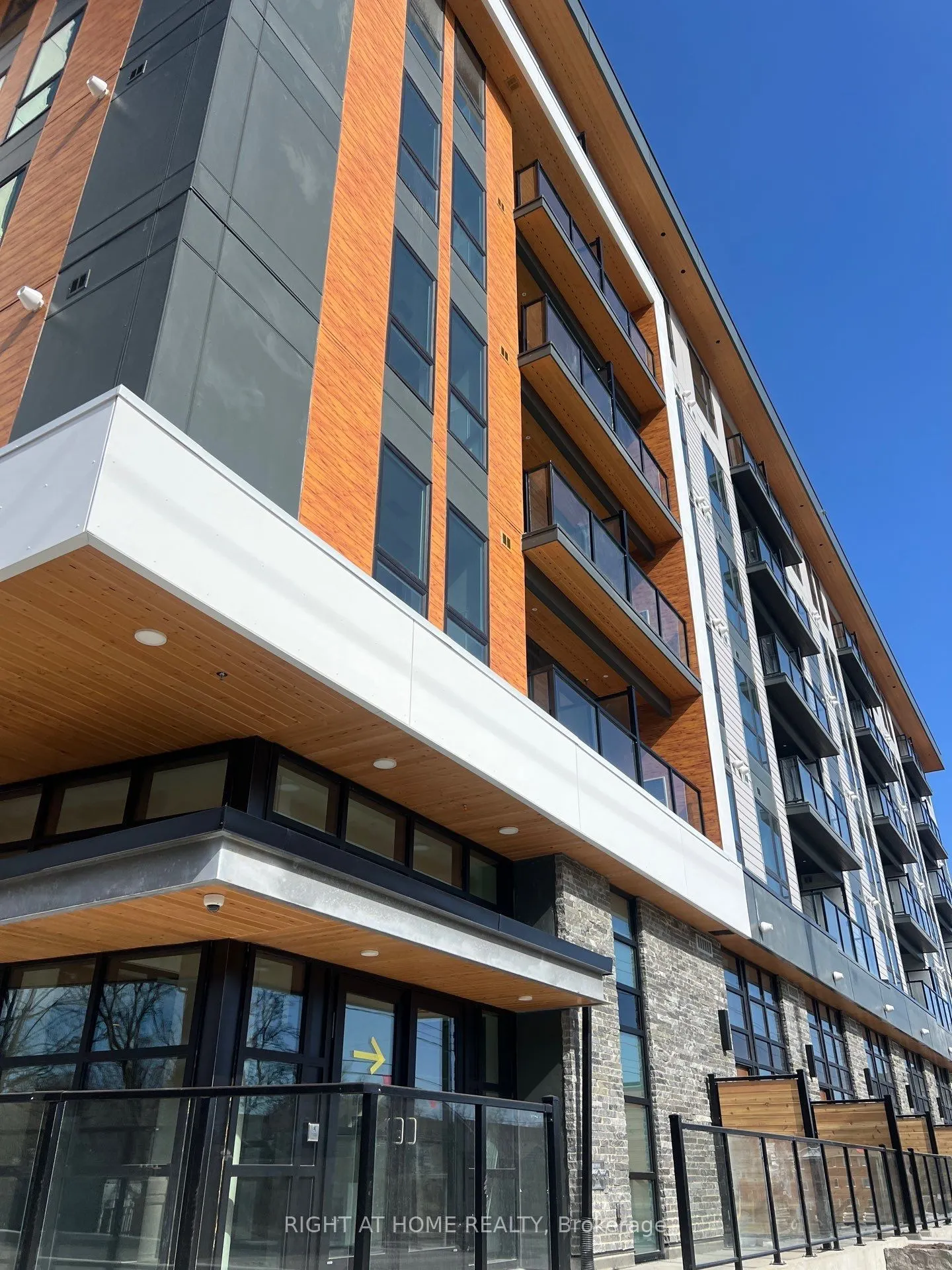 312 Erb Street W, #316