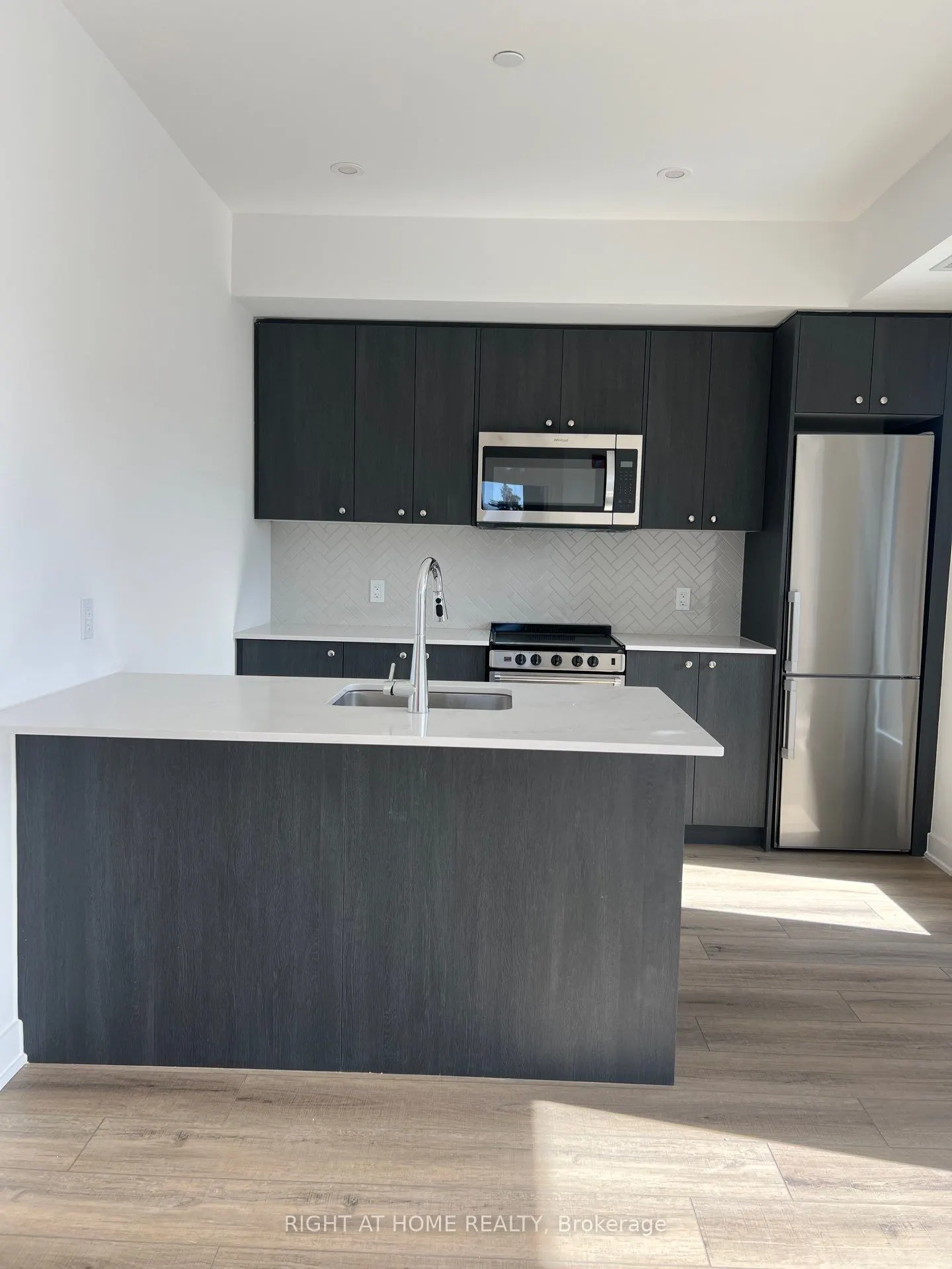 312 Erb Street W, #316