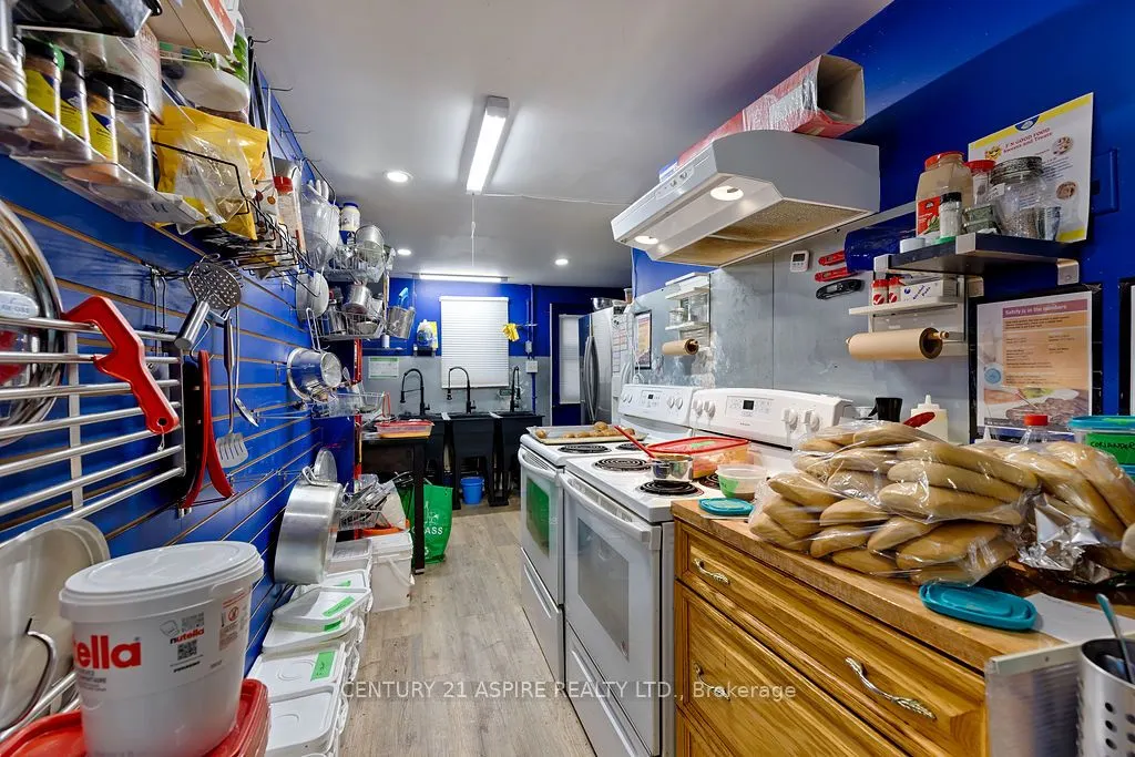 53 Pembroke Street W