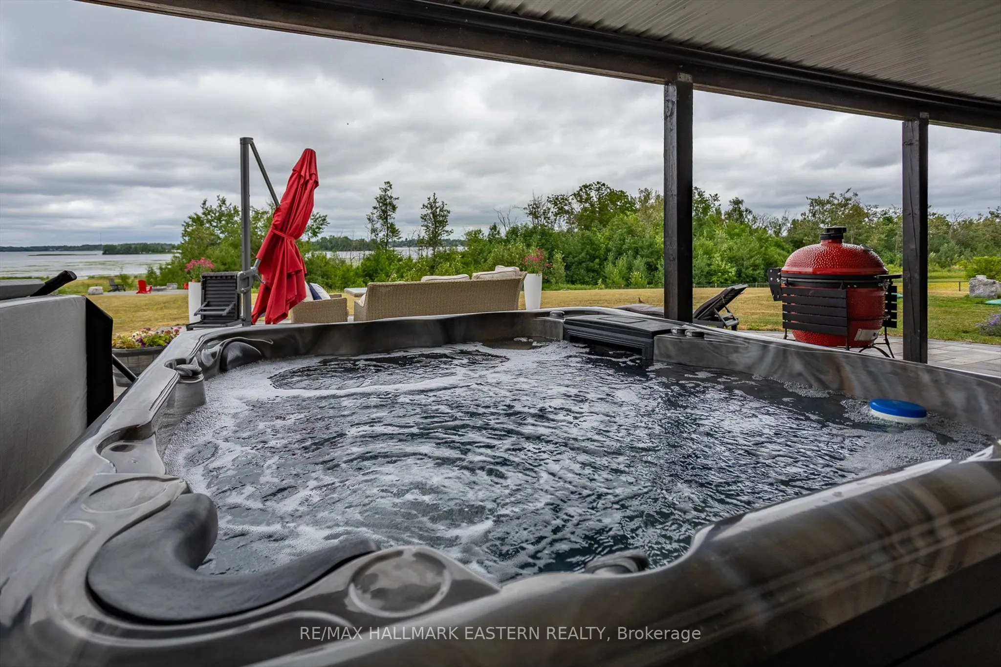 35 Lakeview Crescent