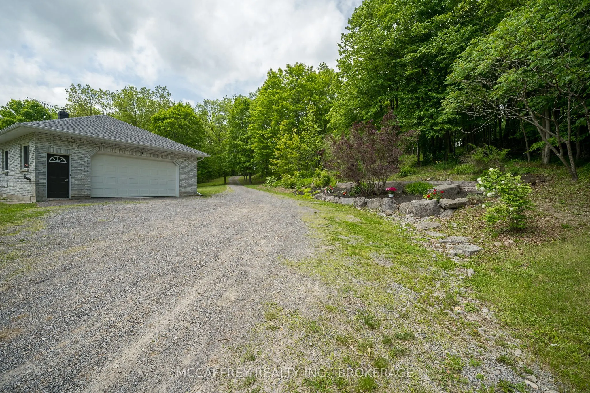 51 Luffman Road