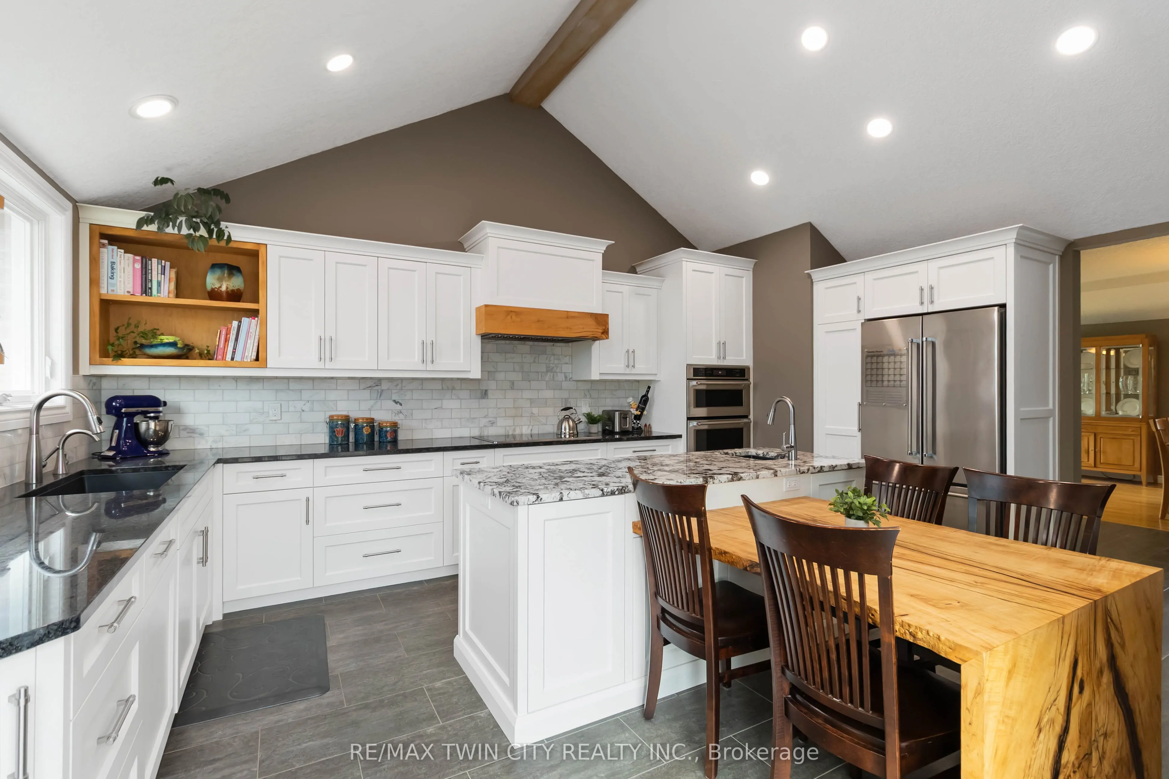 42 Sandpiper Drive