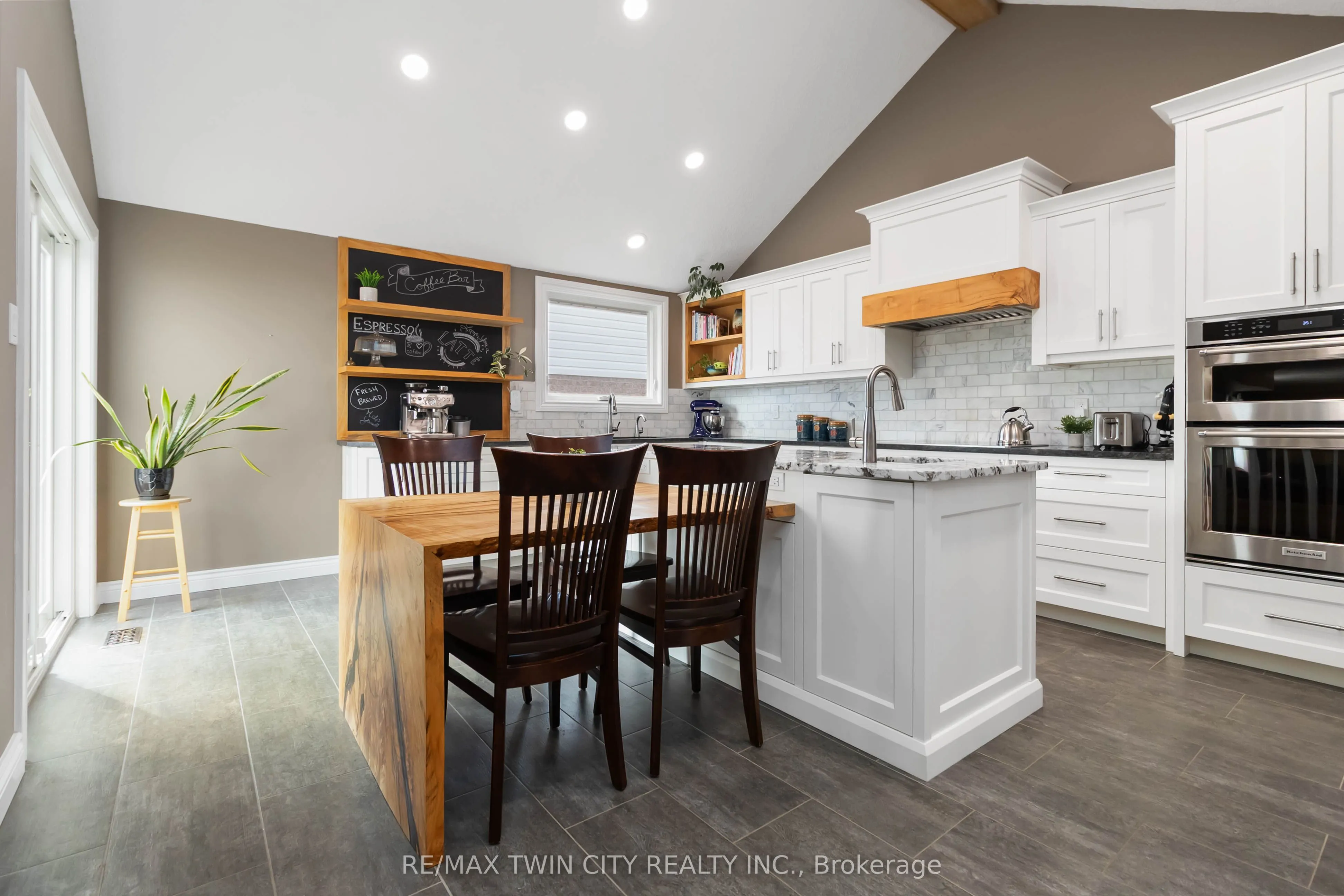 42 Sandpiper Drive