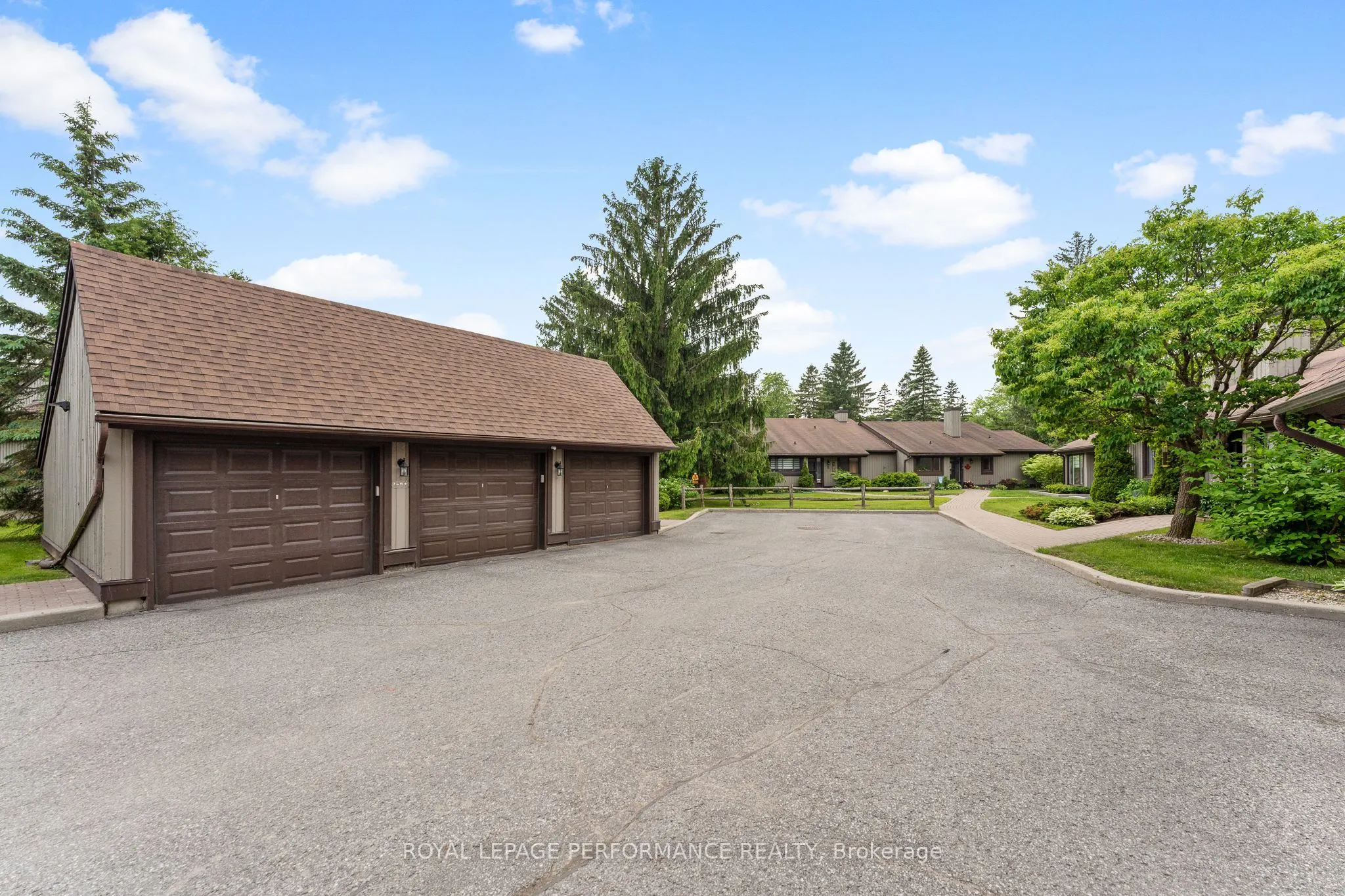 9 Plainfield Court, #5