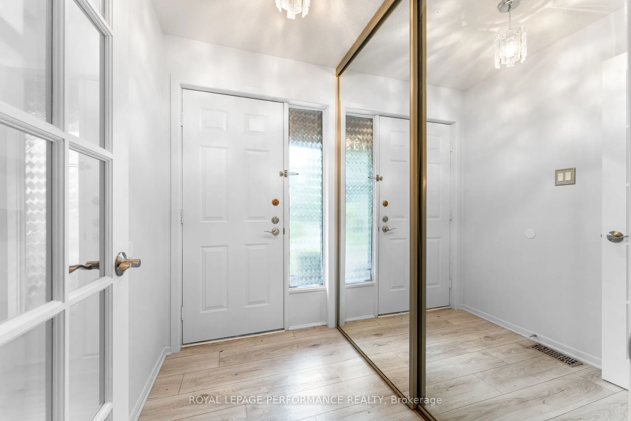 9 Plainfield Court, #5